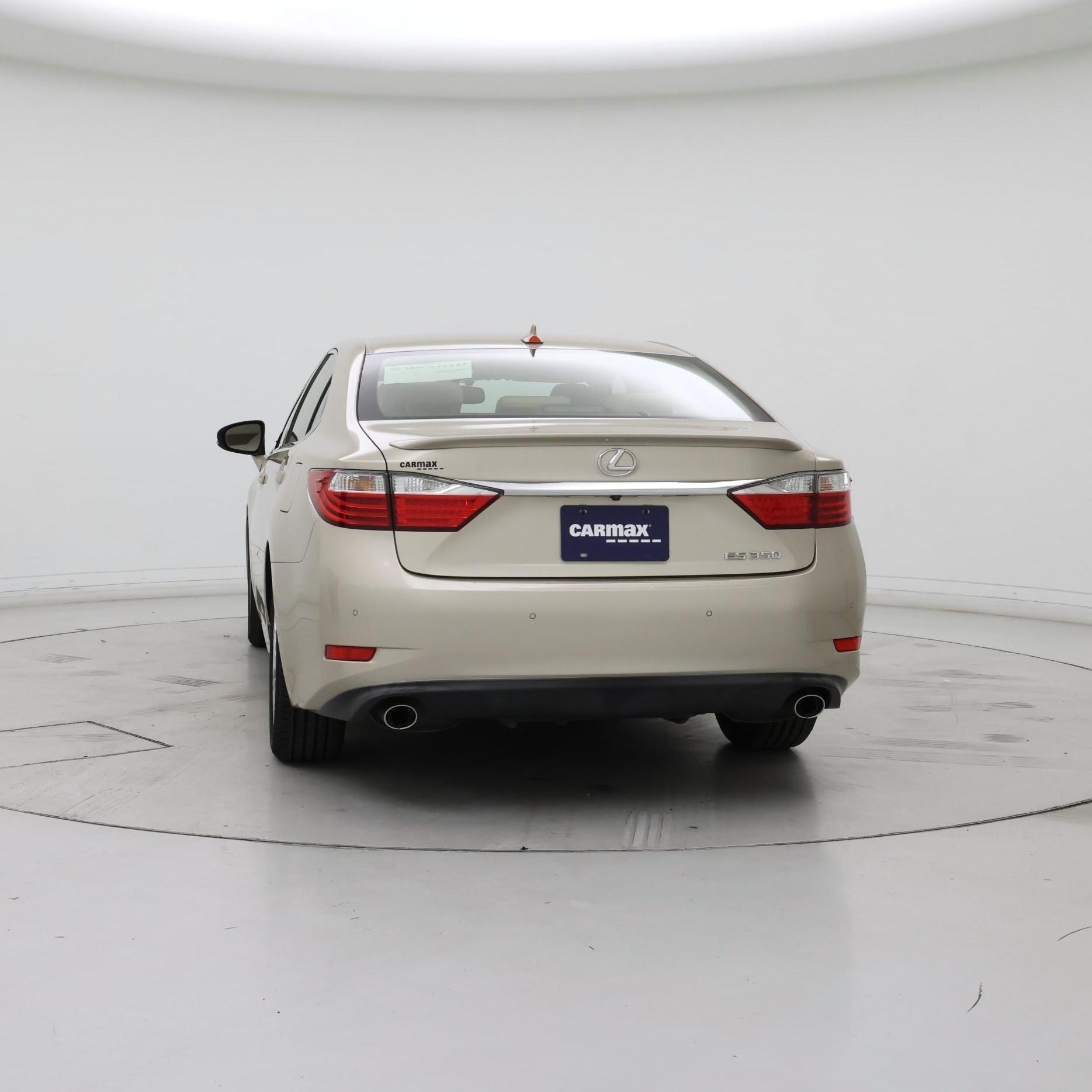 Thumbnail: 2014 Lexus ES - 6