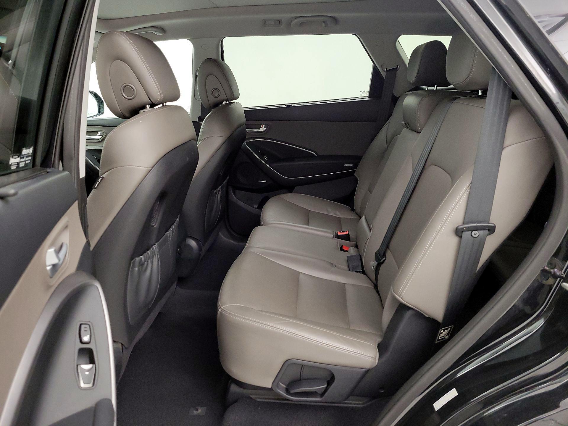 Thumbnail: 2015 Hyundai Santa Fe - 20