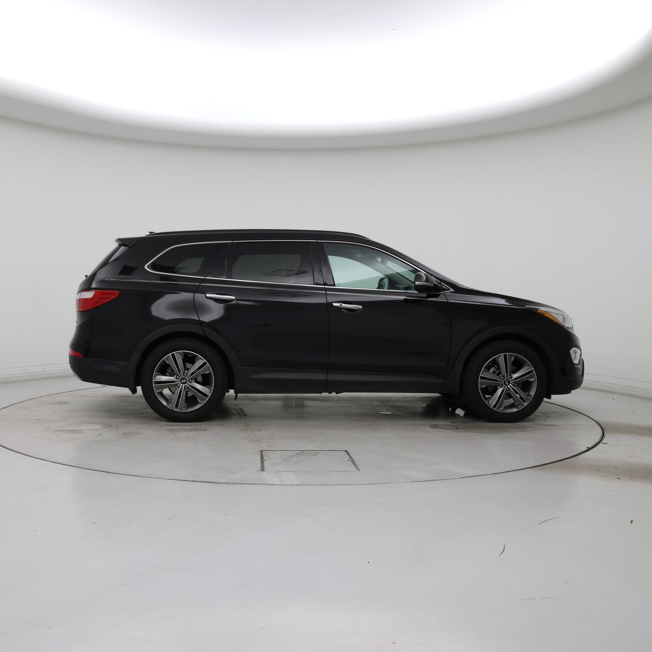 Thumbnail: 2015 Hyundai Santa Fe - 7