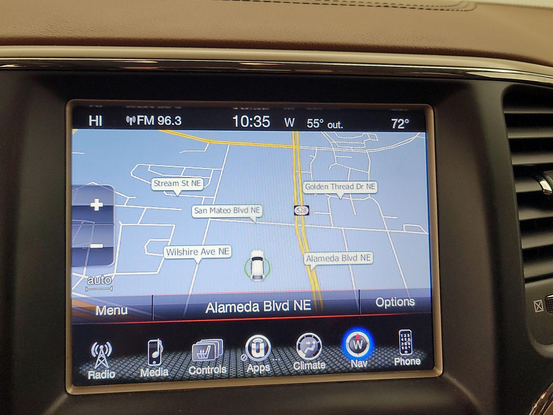 Thumbnail: 2016 Jeep Grand Cherokee - 14