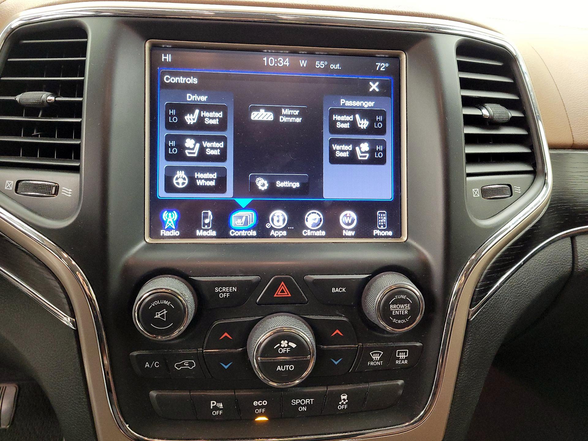 Thumbnail: 2016 Jeep Grand Cherokee - 17