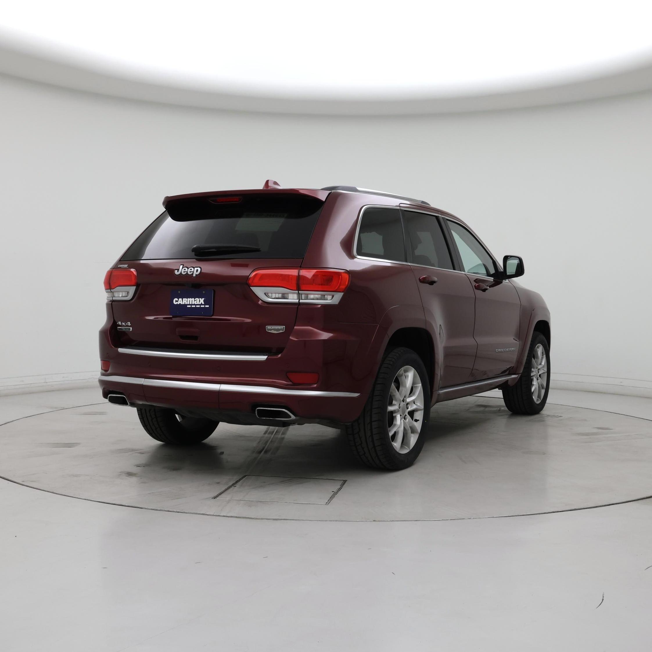 Thumbnail: 2016 Jeep Grand Cherokee - 8