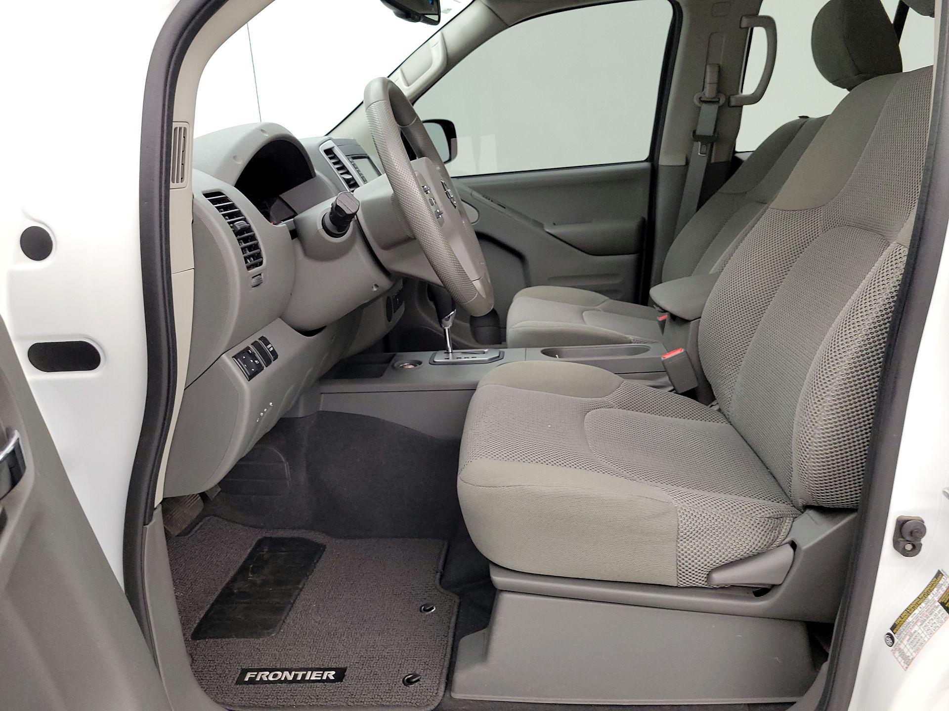 Thumbnail: 2021 Nissan Frontier - 11