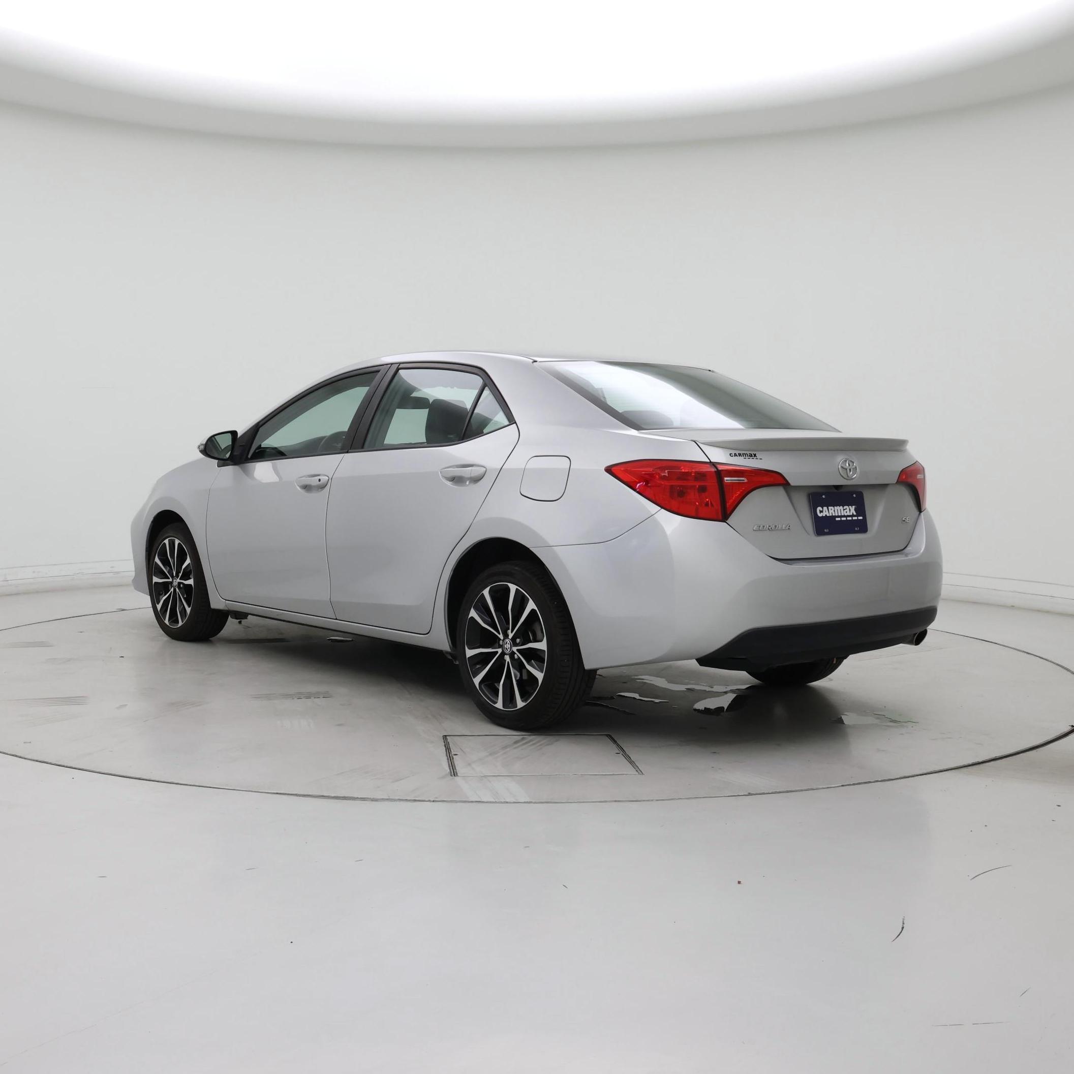 Thumbnail: 2017 Toyota Corolla - 2