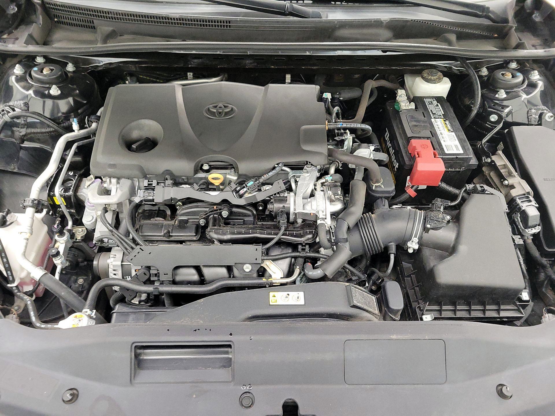 Thumbnail: 2020 Toyota Camry - 17