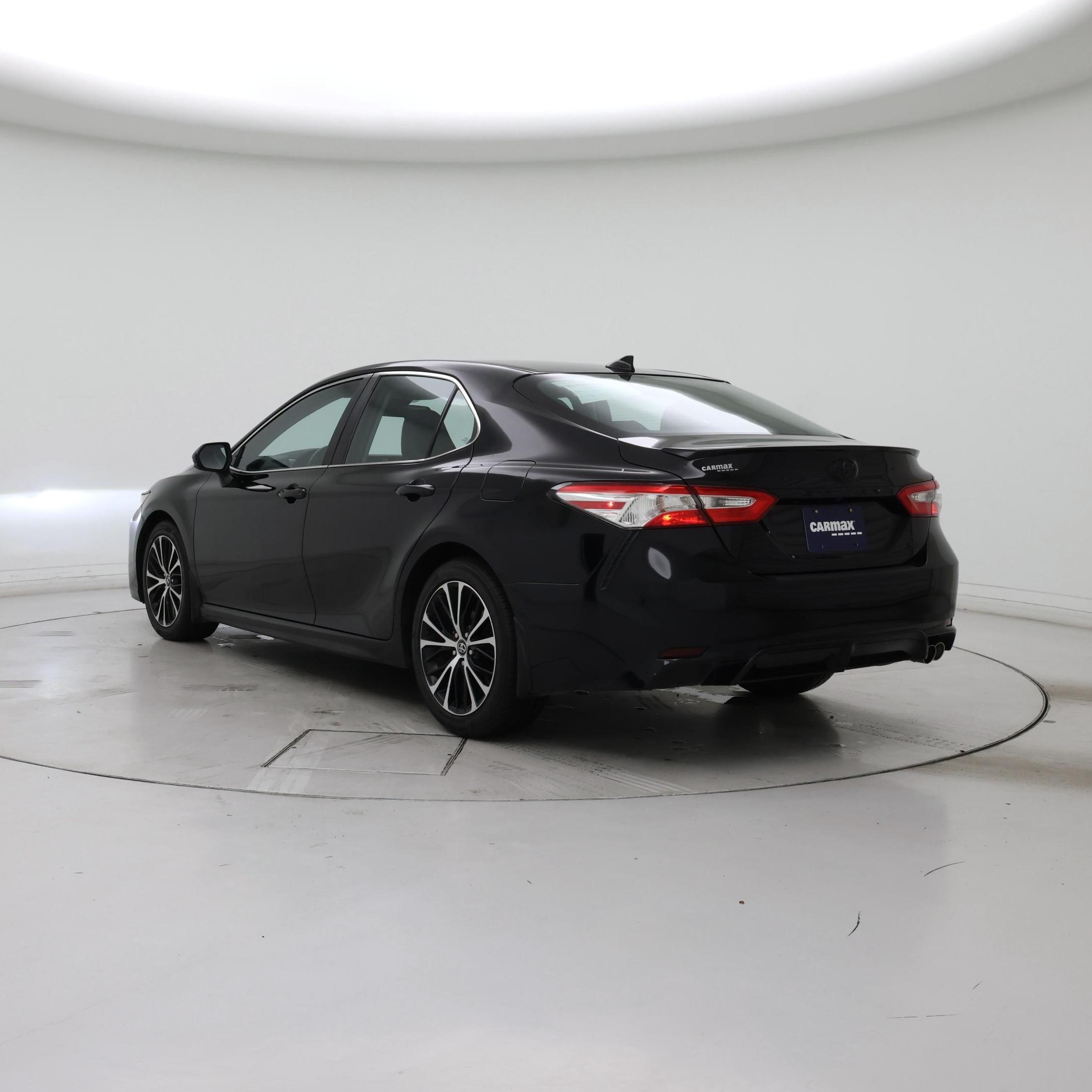 Thumbnail: 2020 Toyota Camry - 2