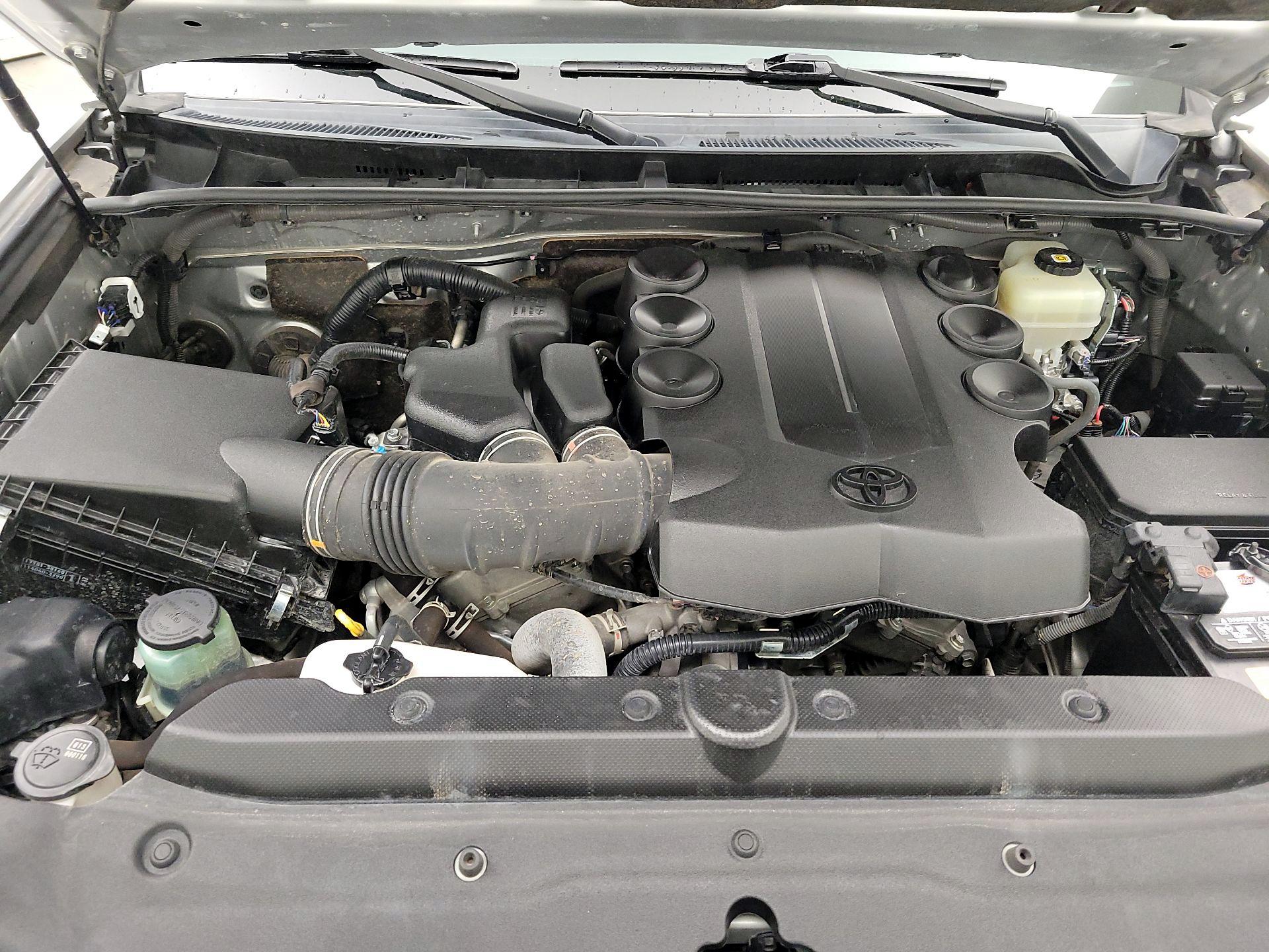 Thumbnail: 2021 Toyota 4Runner - 17