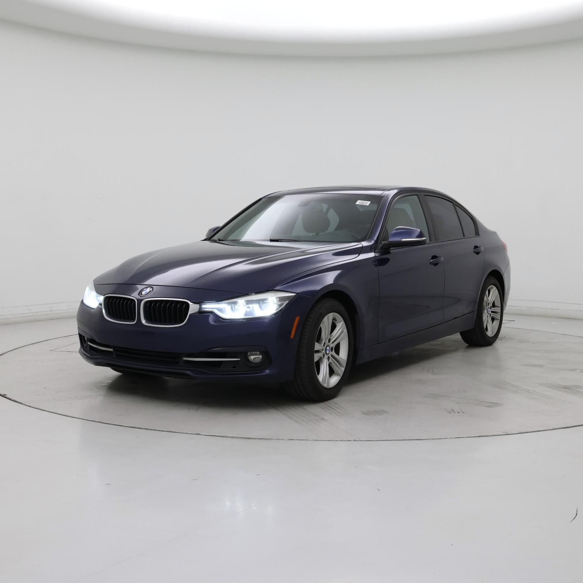 Thumbnail: 2016 BMW 3 Series - 4