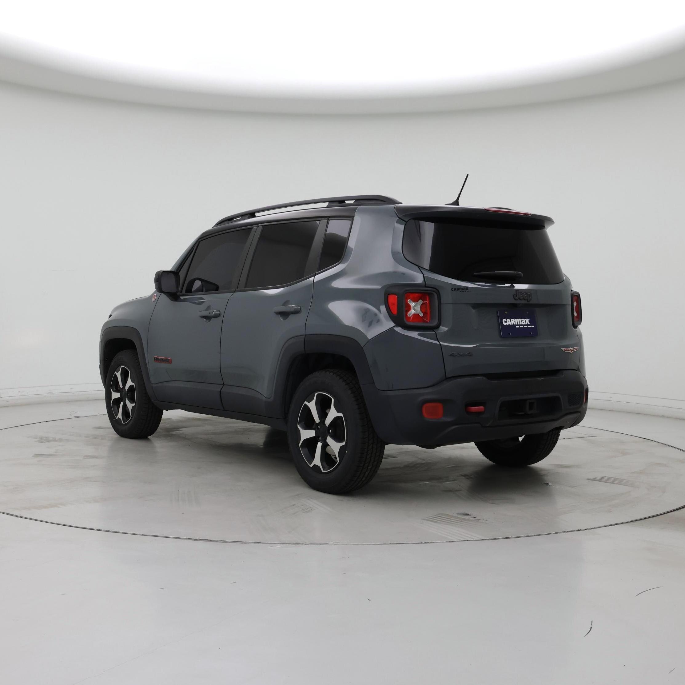 Thumbnail: 2016 Jeep Renegade - 2