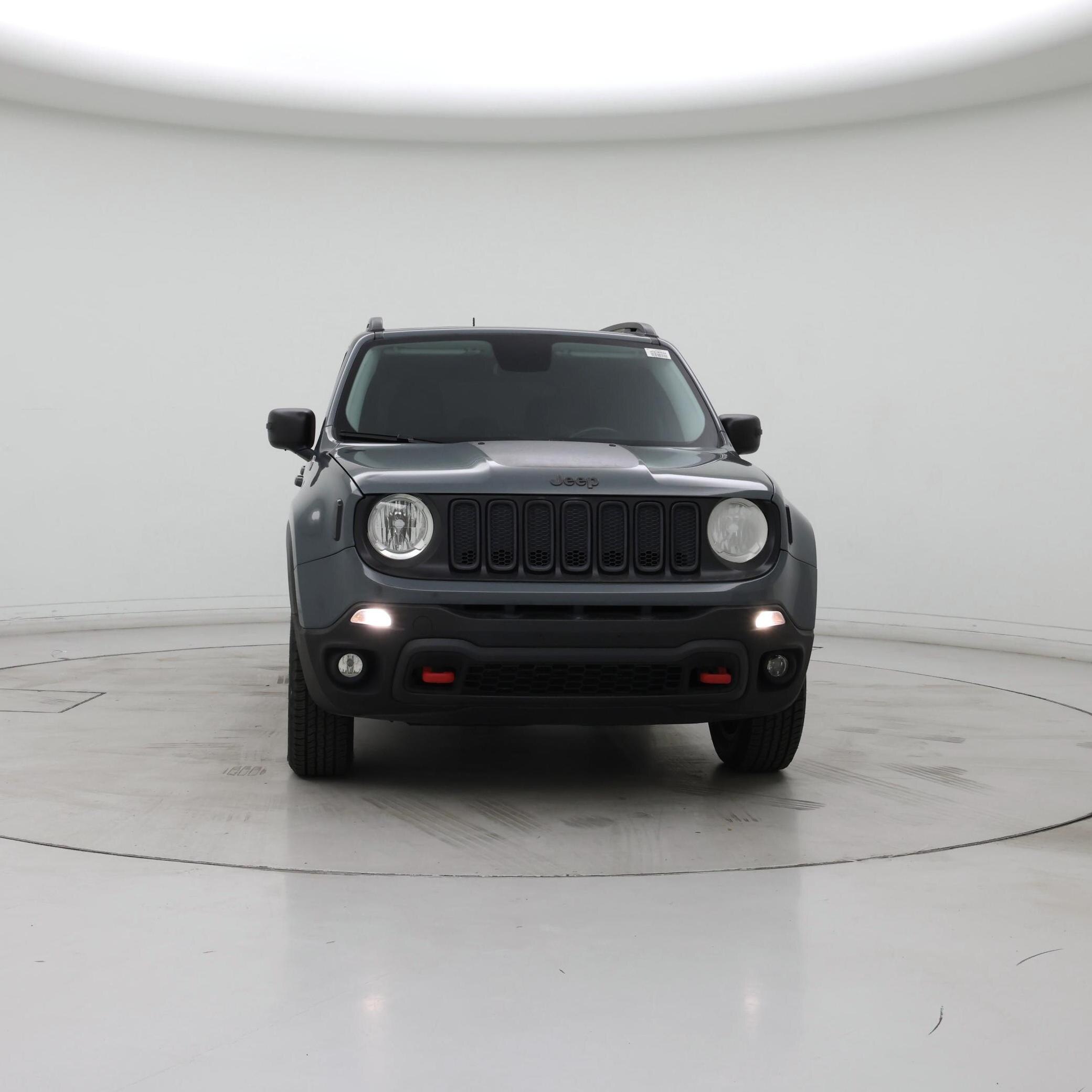 Thumbnail: 2016 Jeep Renegade - 5