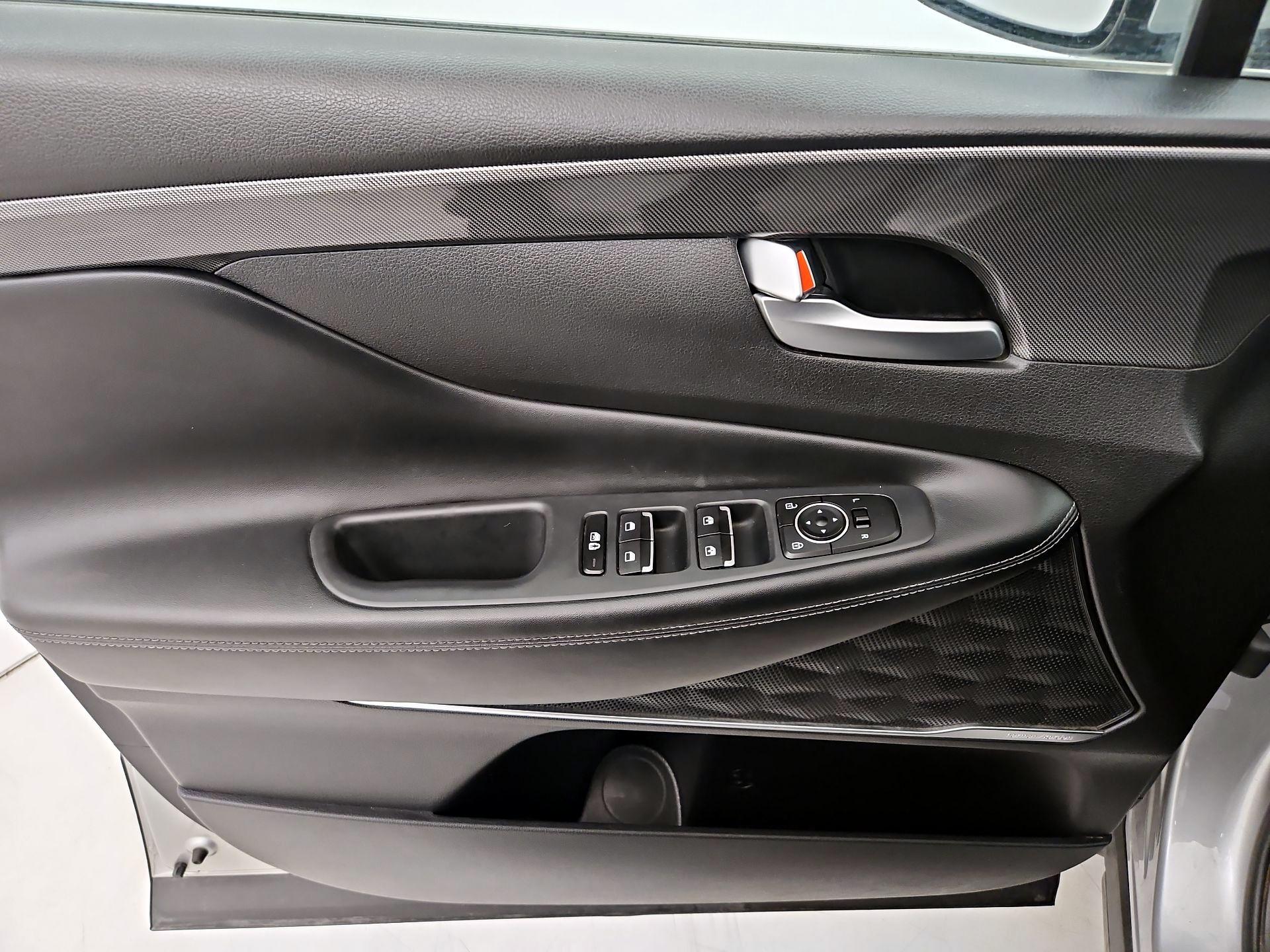 Thumbnail: 2023 Hyundai Santa Fe - 12