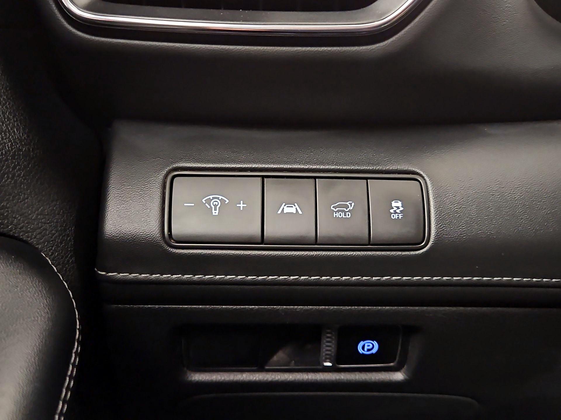 Thumbnail: 2023 Hyundai Santa Fe - 13