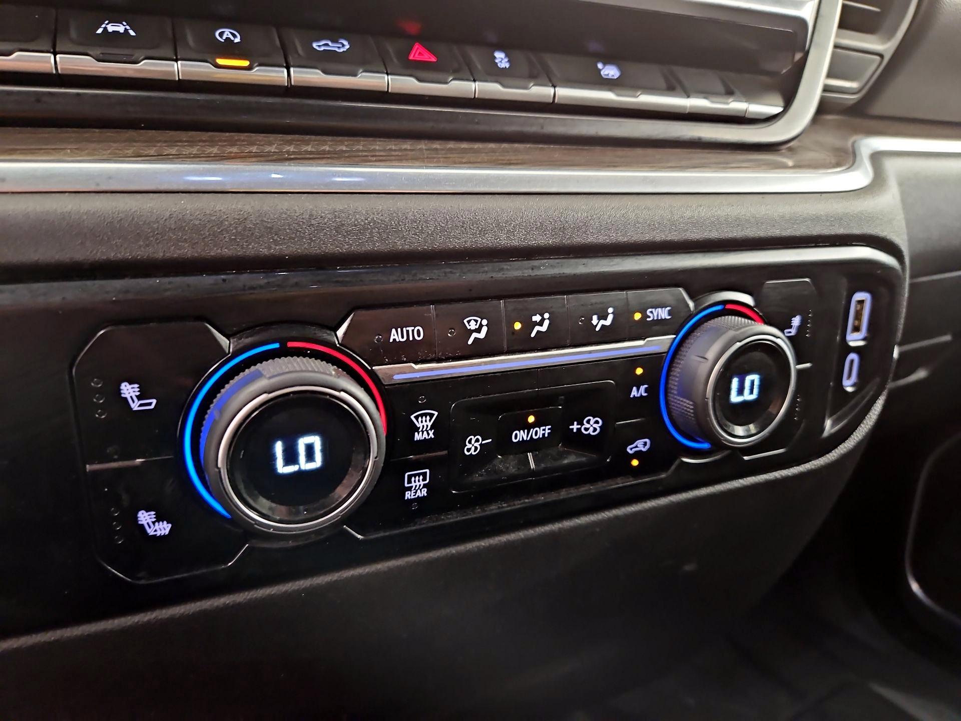 Thumbnail: 2024 Chevrolet Silverado 1500 - 16