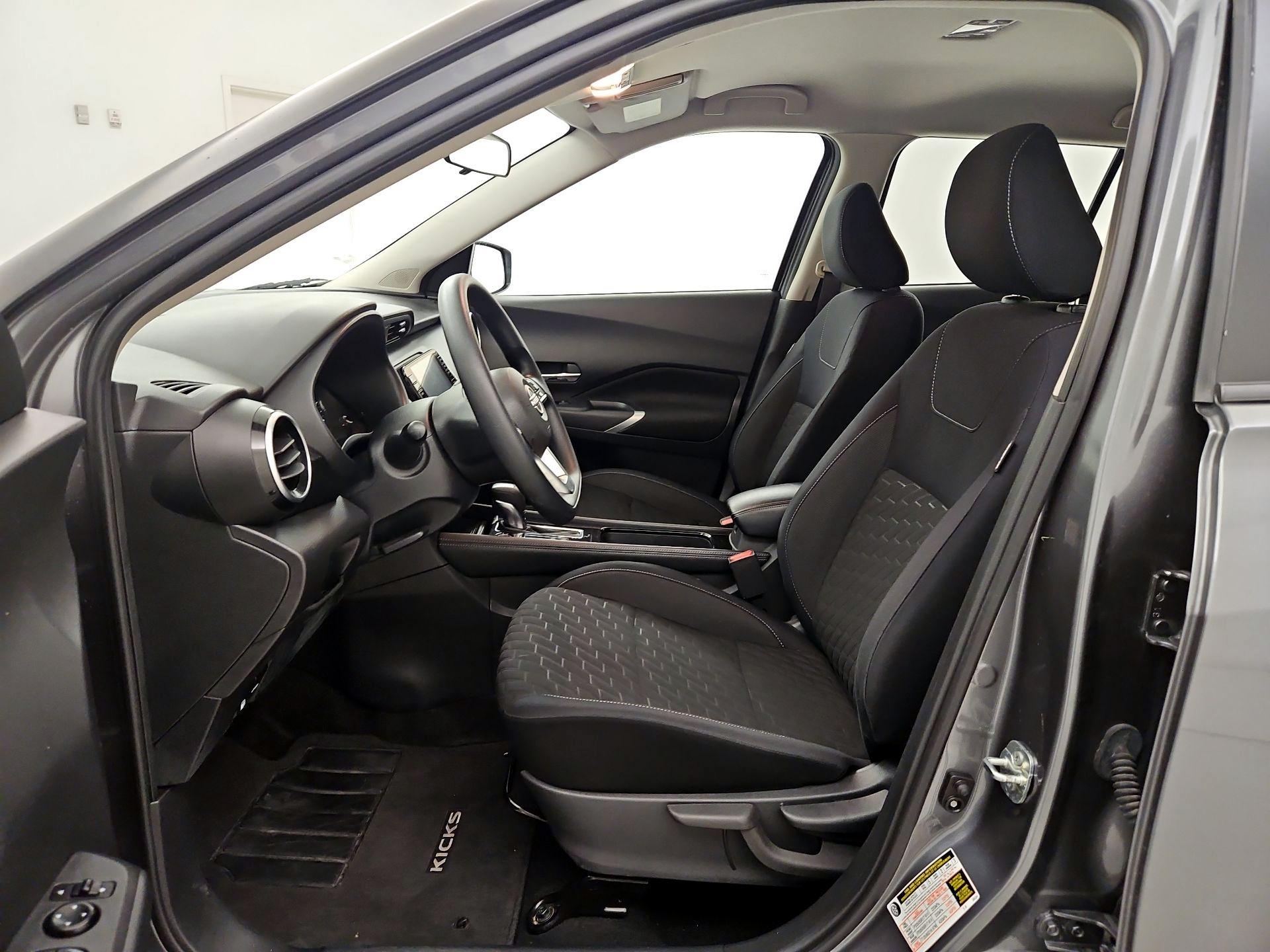 Thumbnail: 2023 Nissan Kicks - 11