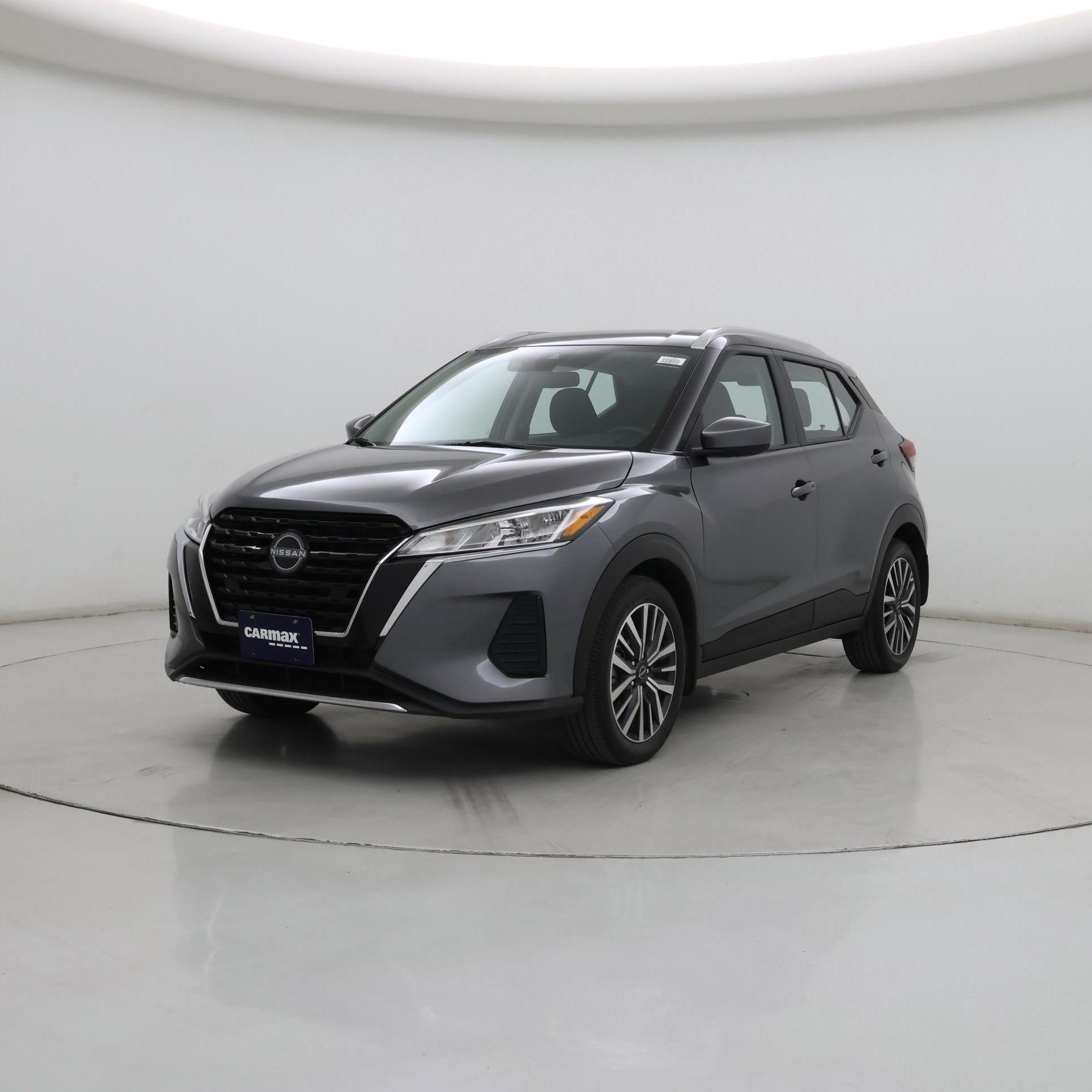 Thumbnail: 2023 Nissan Kicks - 4