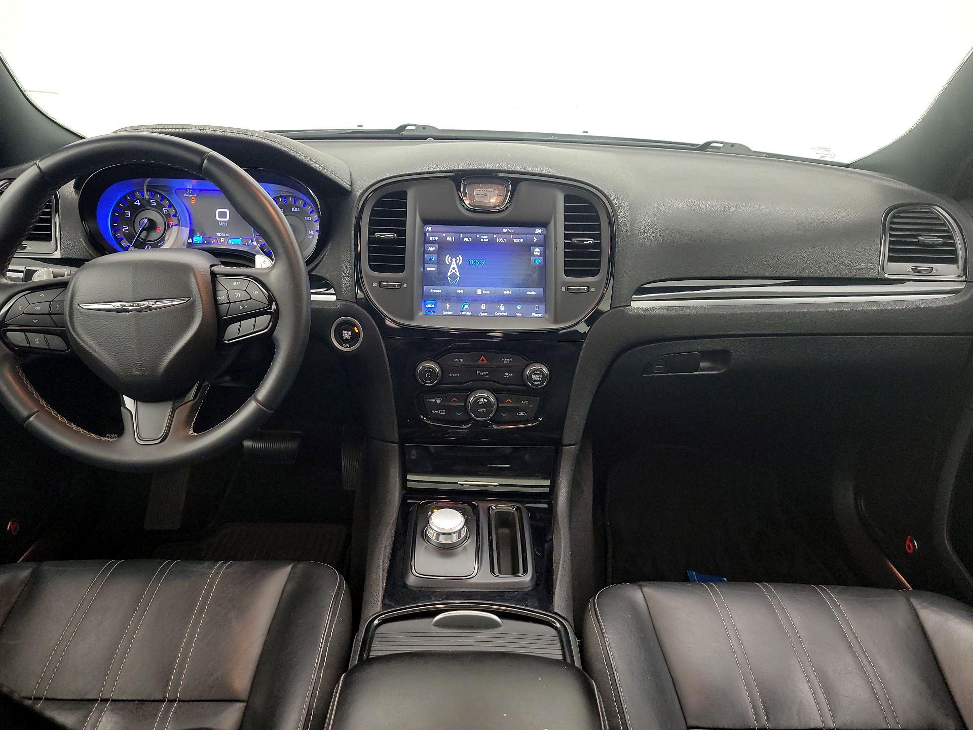 Thumbnail: 2018 Chrysler 300 - 9