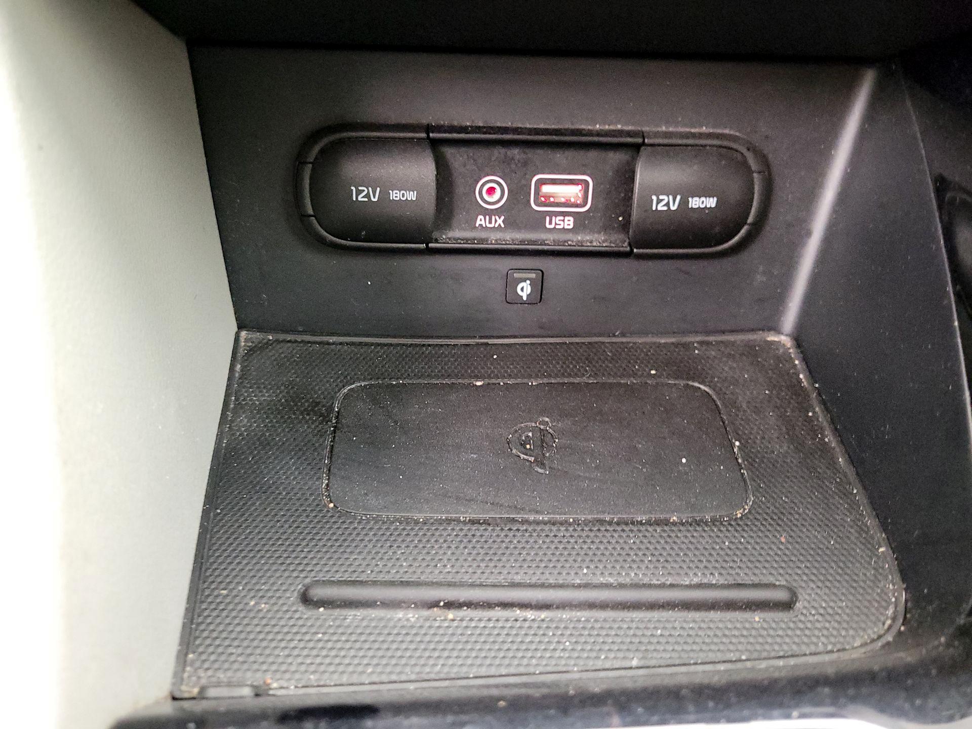 Thumbnail: 2018 Kia Niro - 19