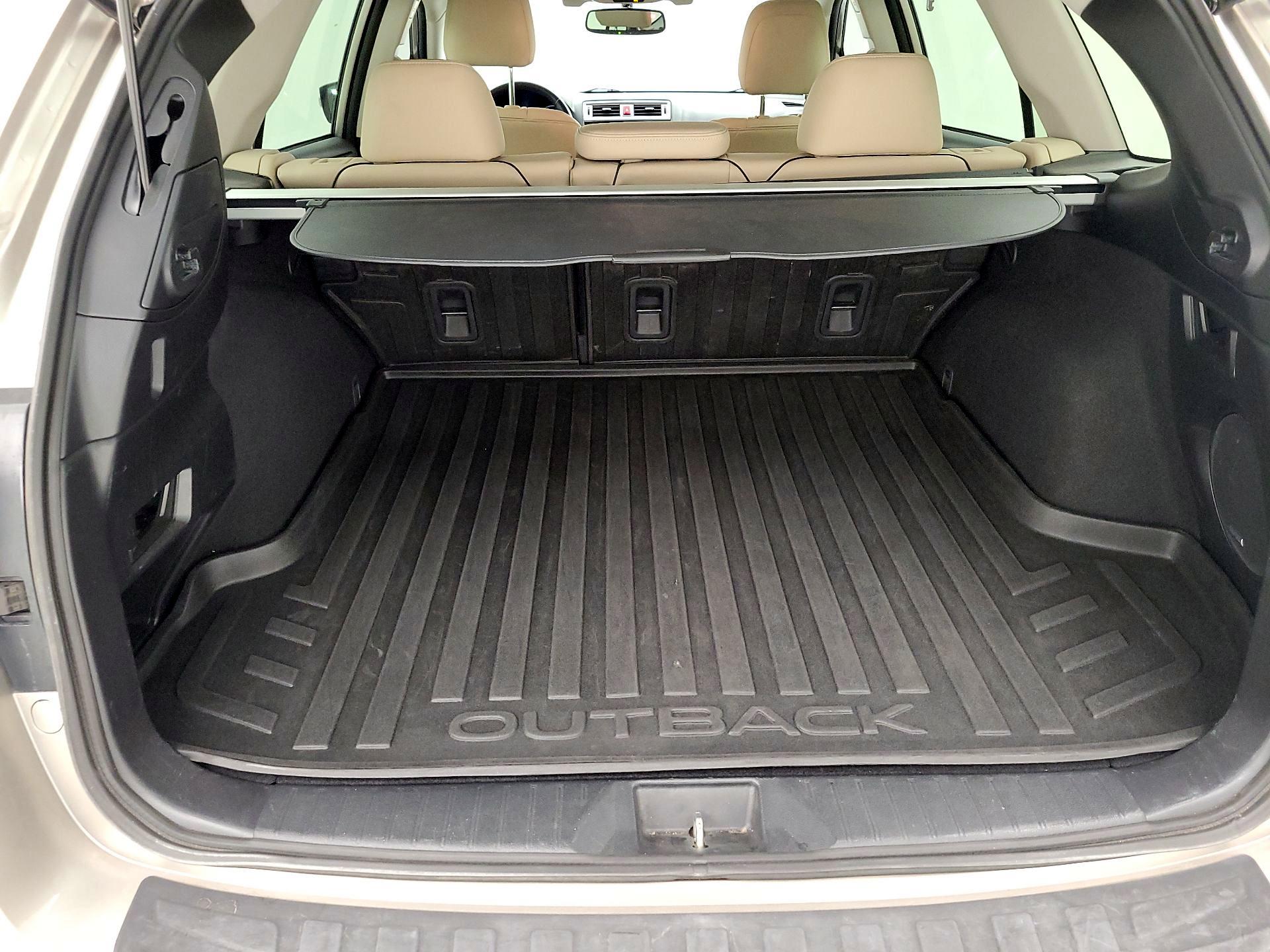 Thumbnail: 2015 Subaru Outback - 16
