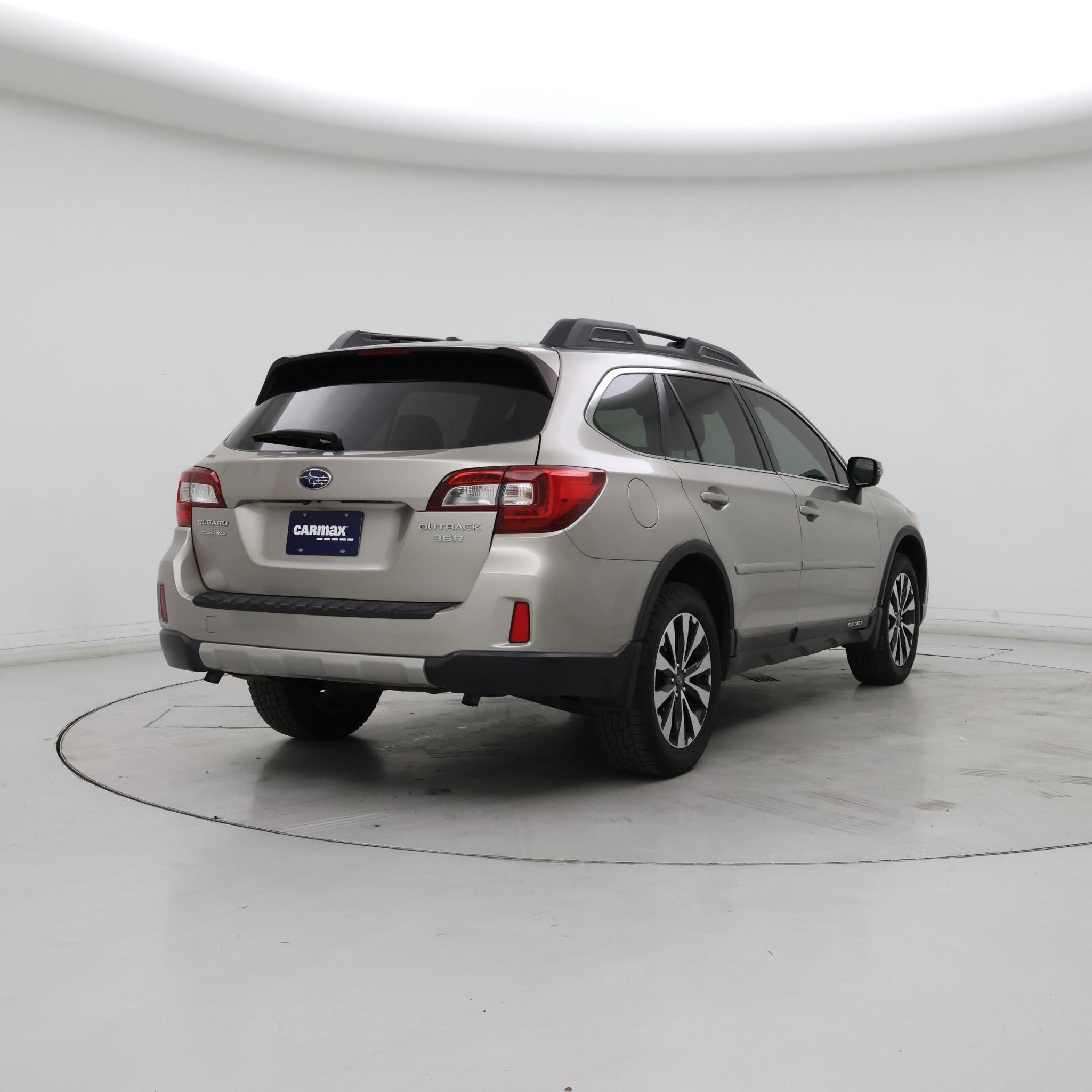 Thumbnail: 2015 Subaru Outback - 8