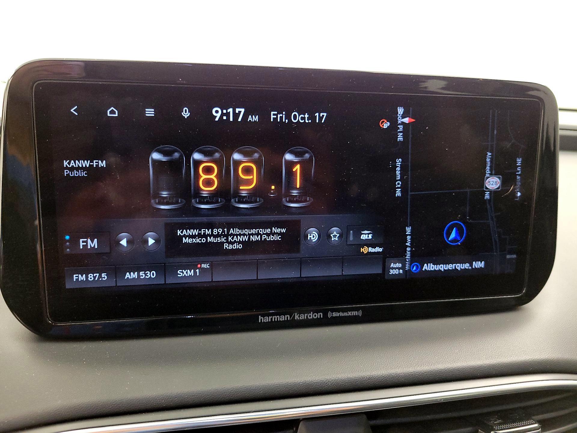 Thumbnail: 2022 Hyundai Santa Fe - 16