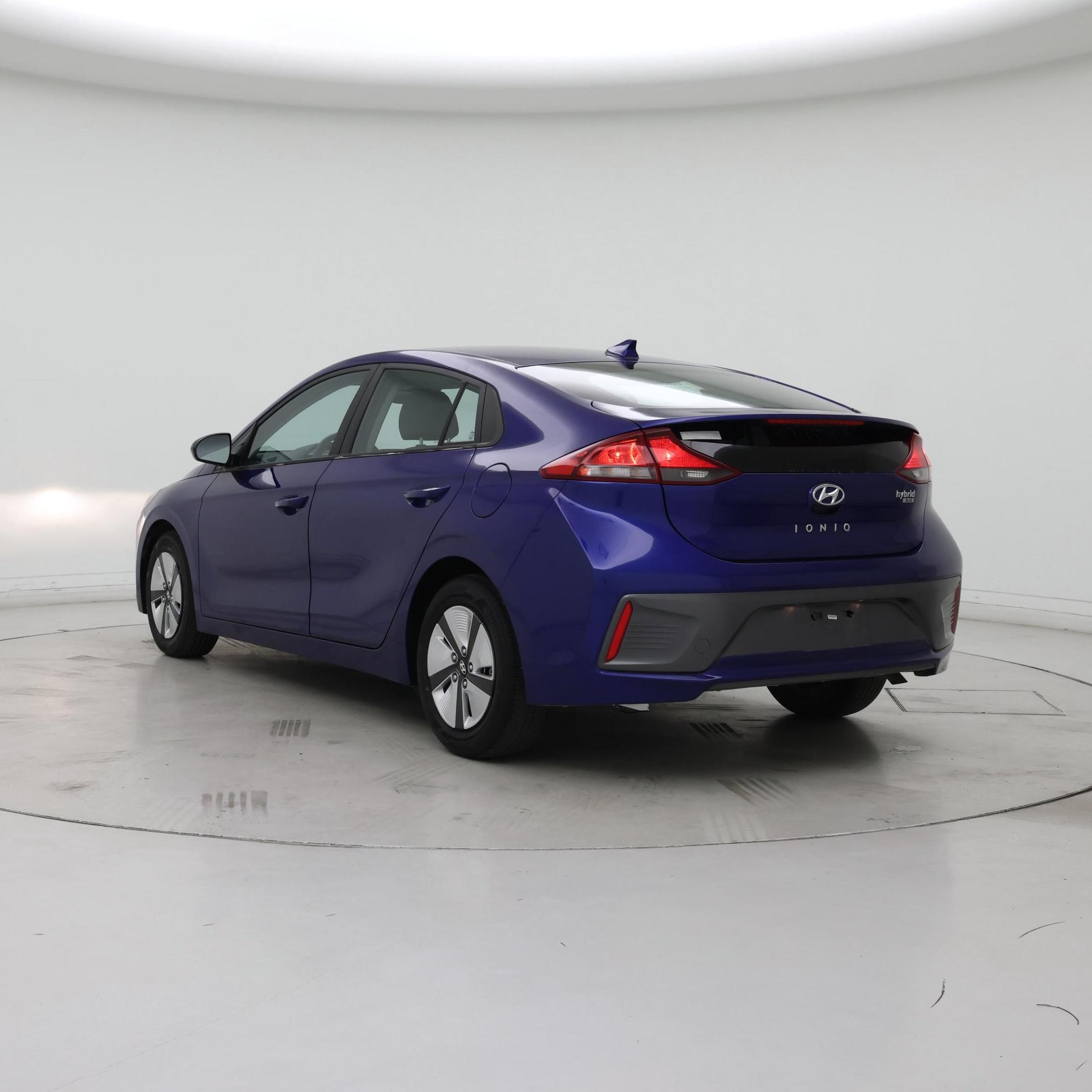 Thumbnail: 2021 Hyundai Ioniq - 2