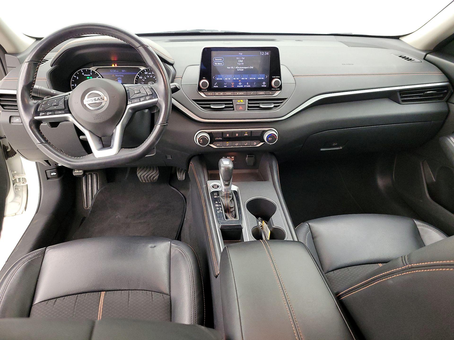 Thumbnail: 2021 Nissan Altima - 9