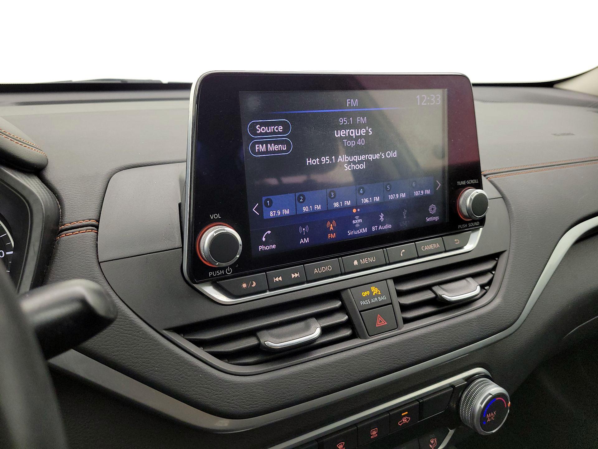 Thumbnail: 2021 Nissan Altima - 15