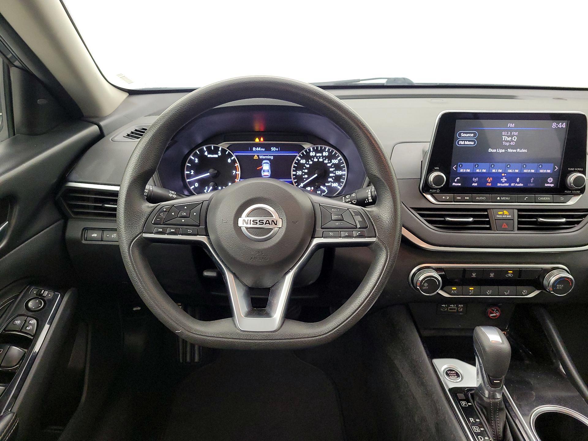 Thumbnail: 2021 Nissan Altima - 10