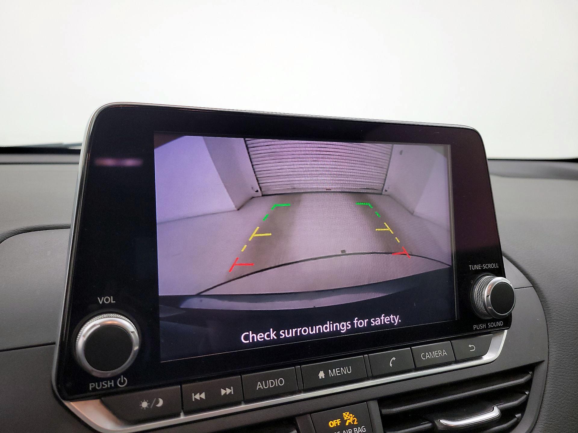 Thumbnail: 2021 Nissan Altima - 14