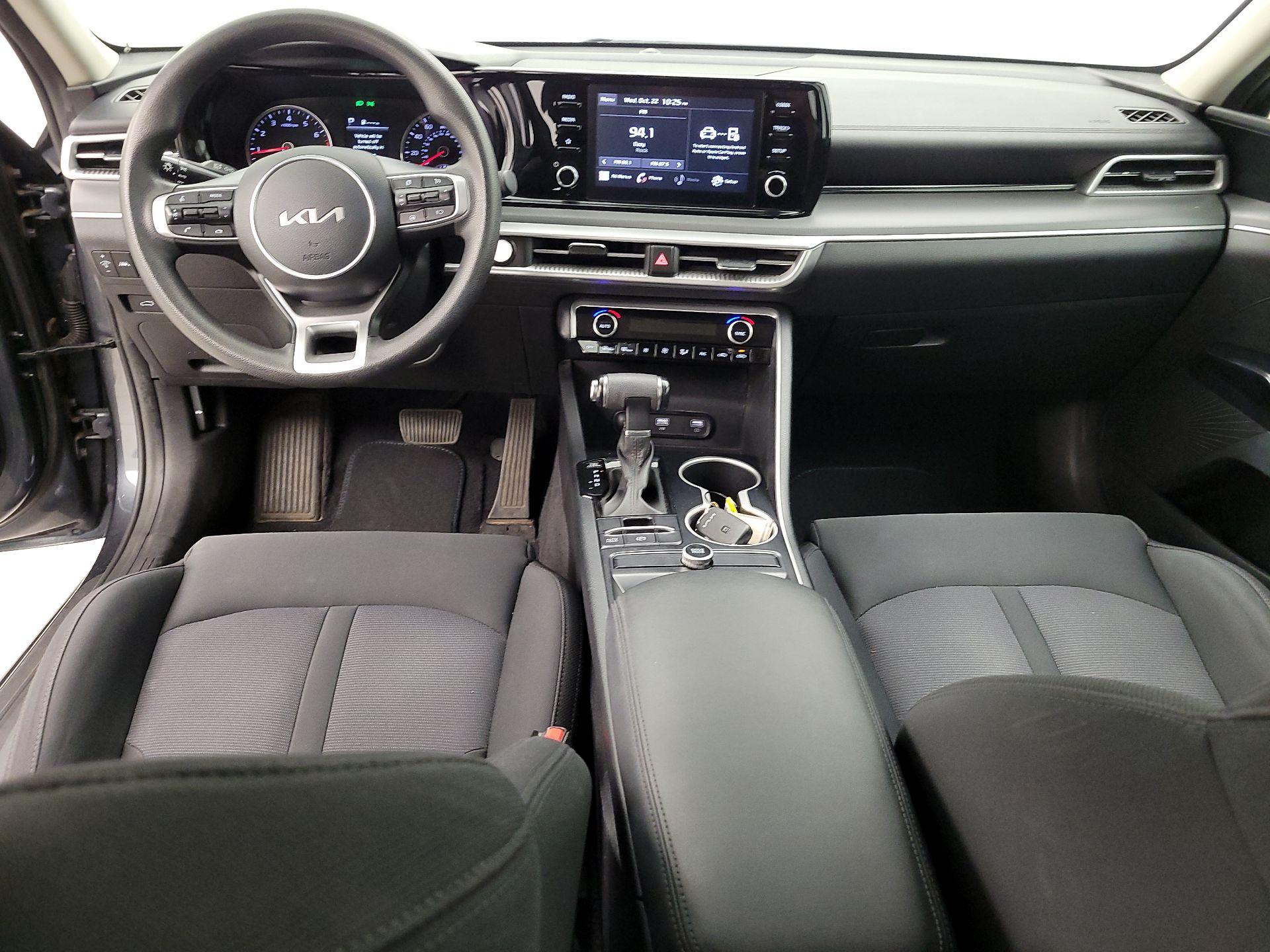 Thumbnail: 2022 Kia K5 - 9