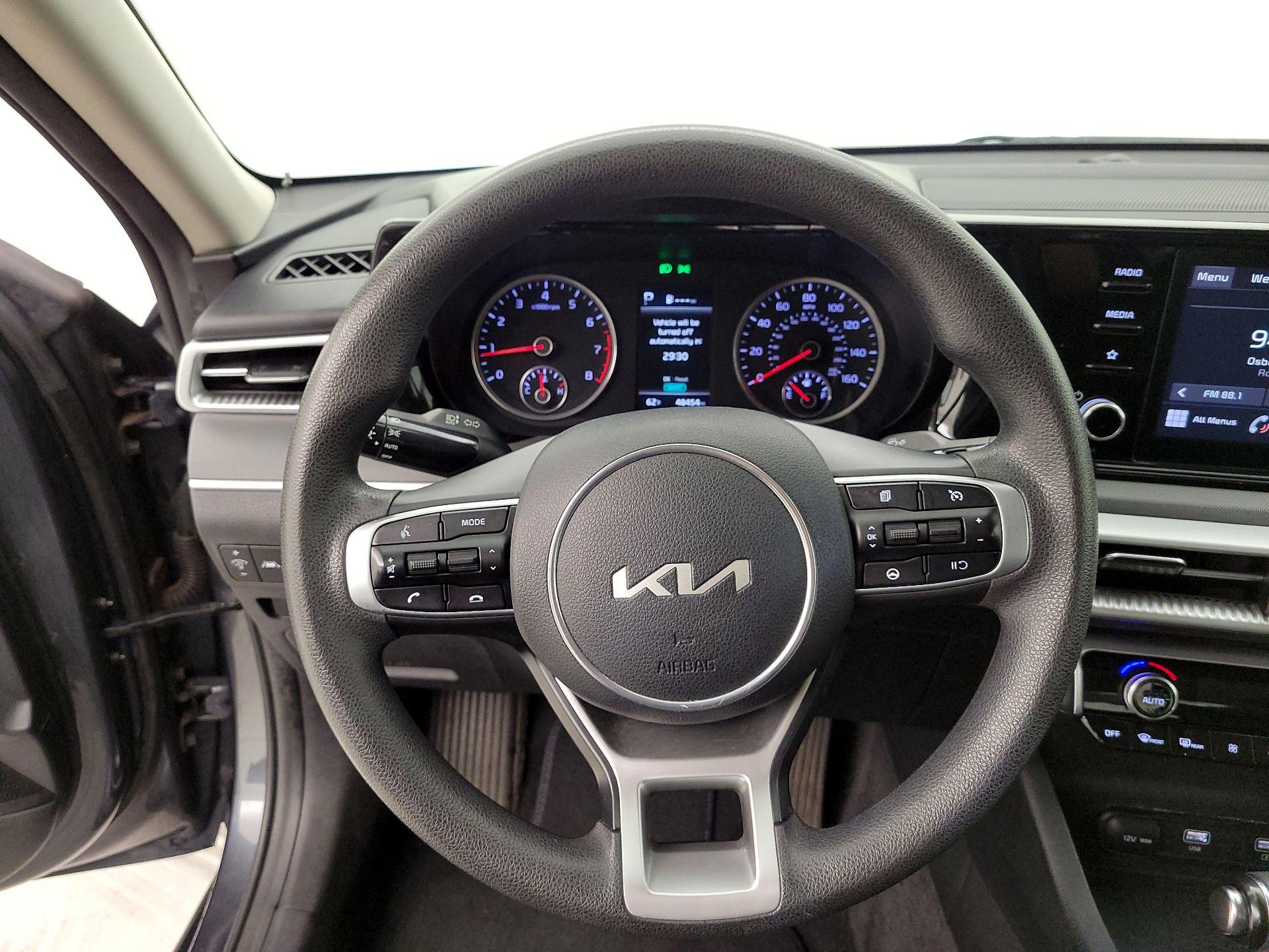 Thumbnail: 2022 Kia K5 - 10