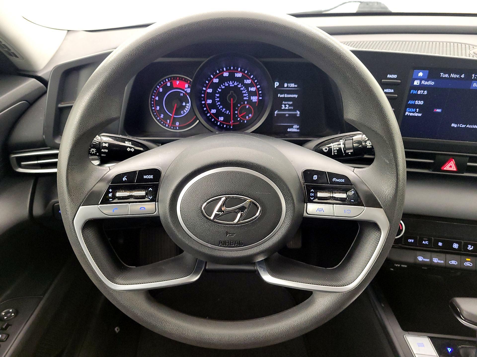 Thumbnail: 2021 Hyundai Elantra - 10