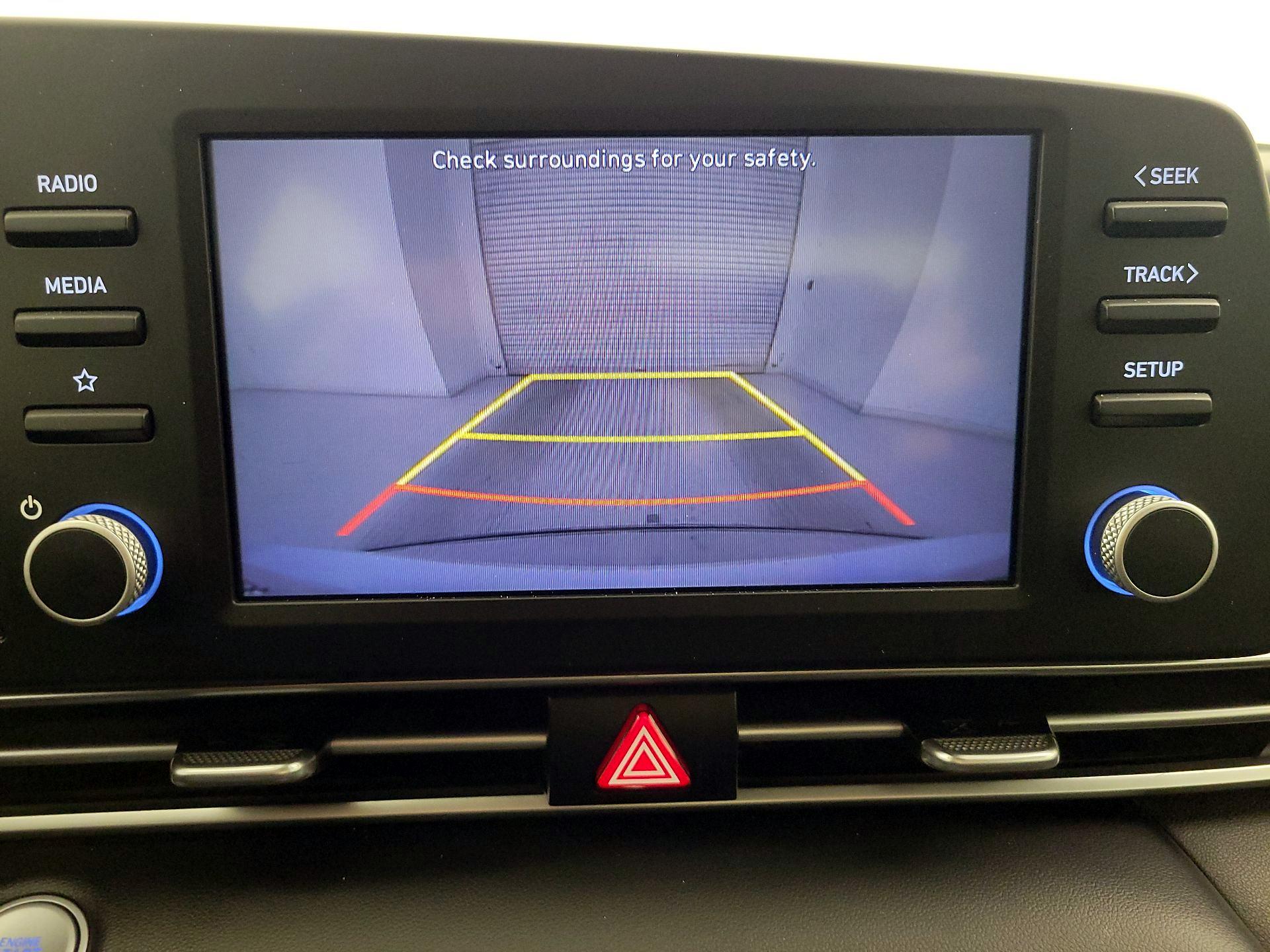 Thumbnail: 2021 Hyundai Elantra - 14