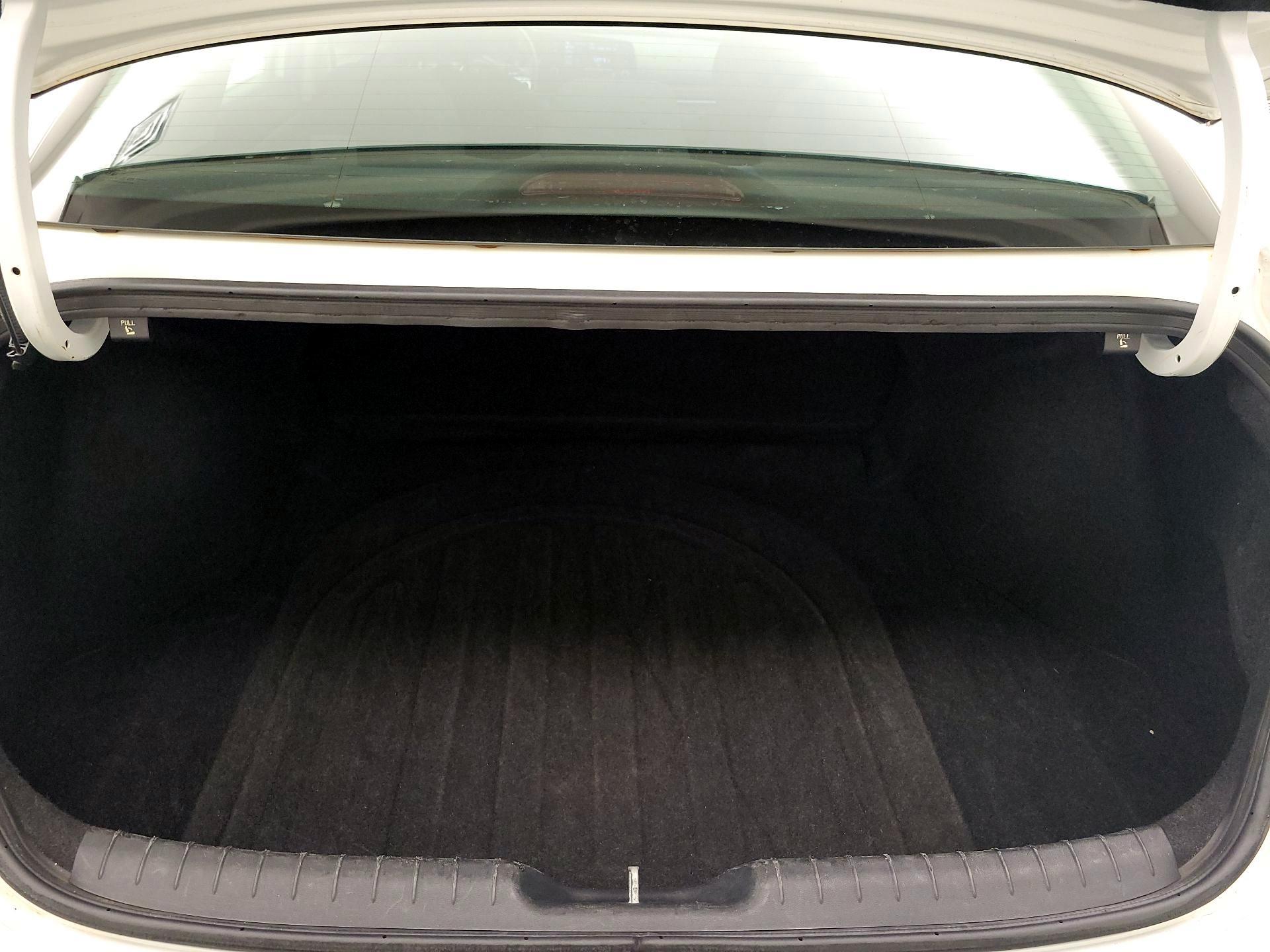 Thumbnail: 2021 Hyundai Elantra - 20