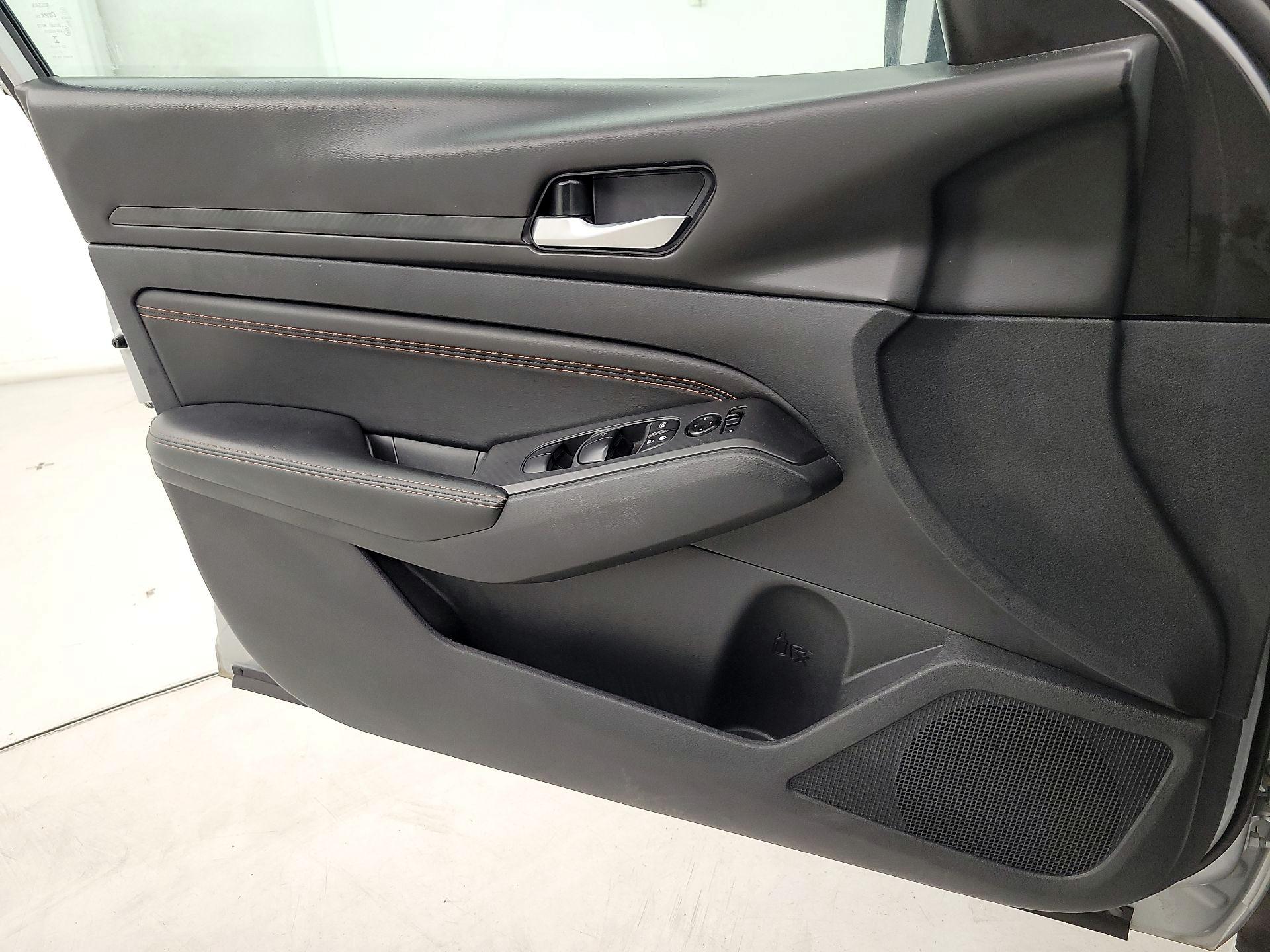 Thumbnail: 2021 Nissan Altima - 12