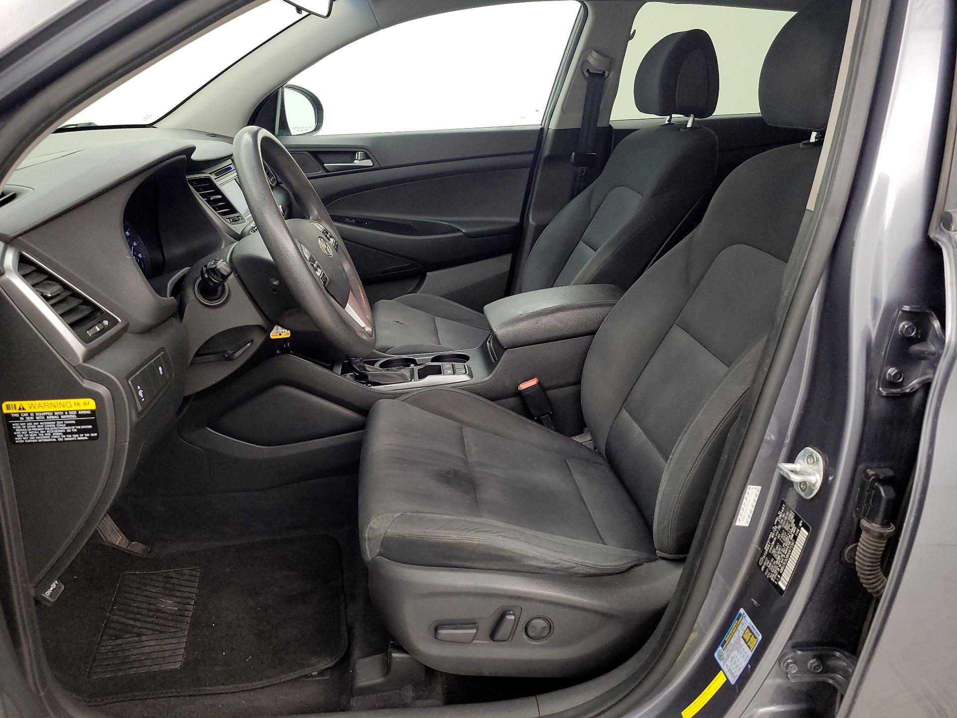 Thumbnail: 2017 Hyundai Tucson - 11