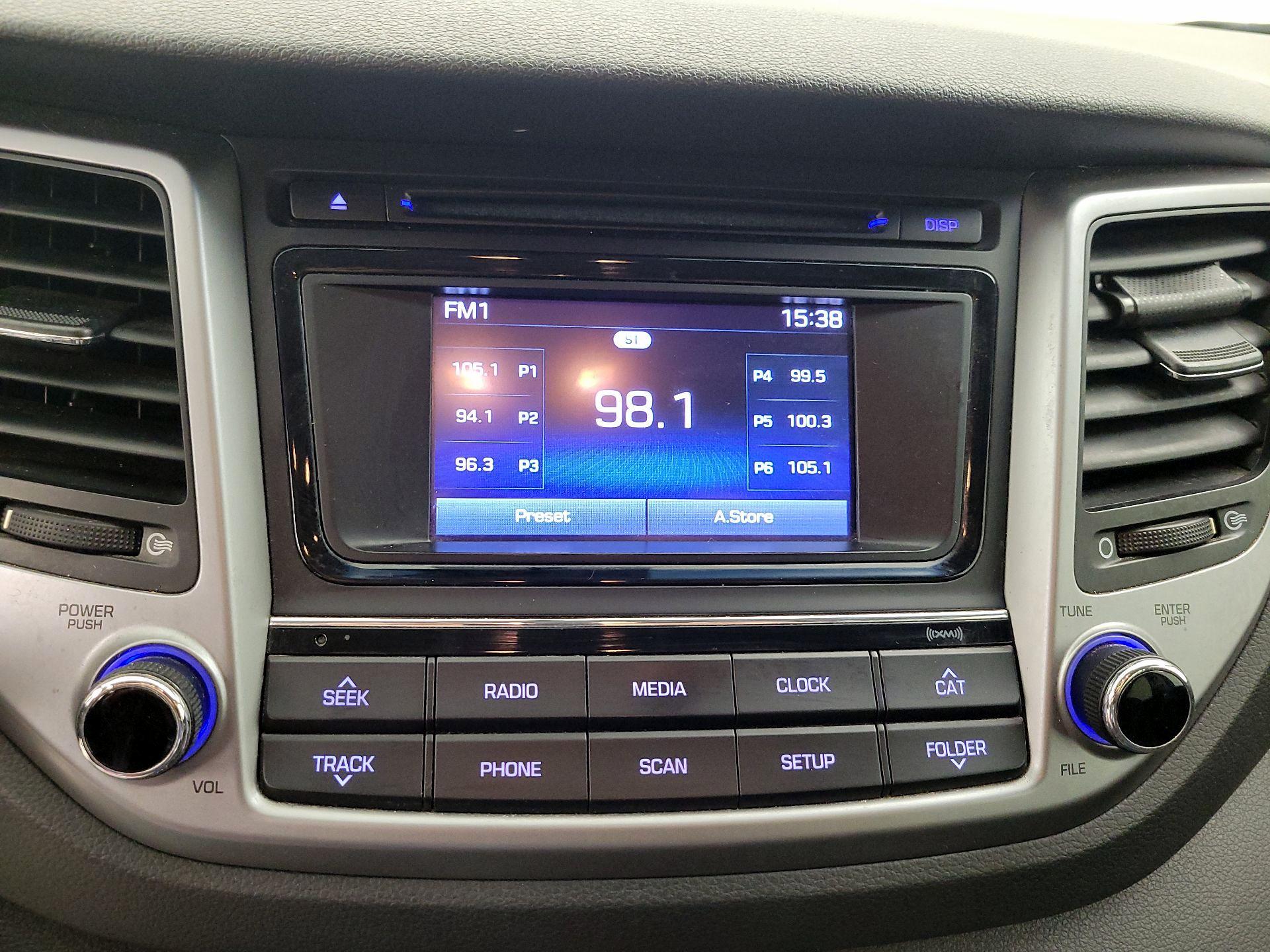 Thumbnail: 2017 Hyundai Tucson - 15