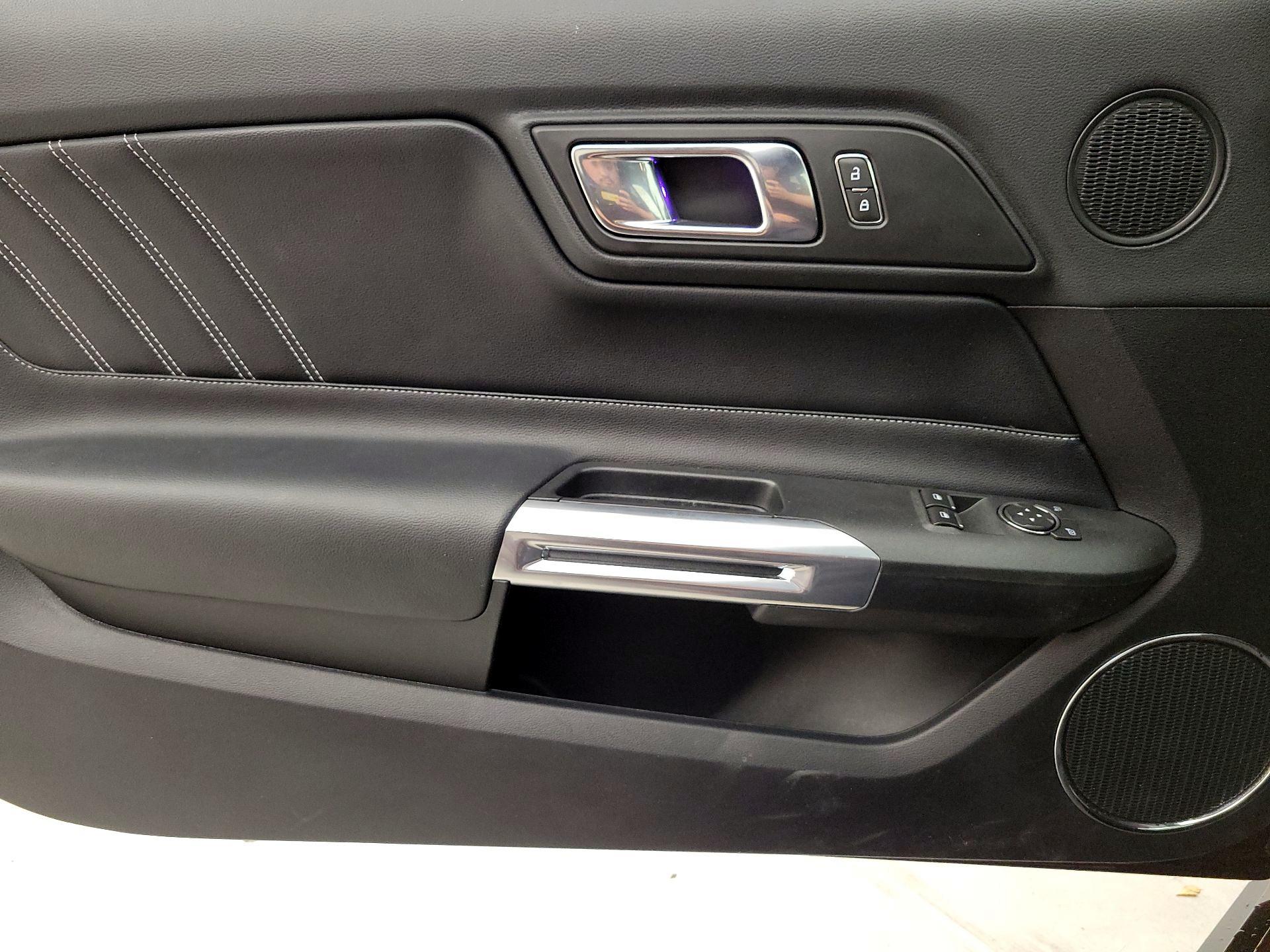 Thumbnail: 2018 Ford Mustang - 12