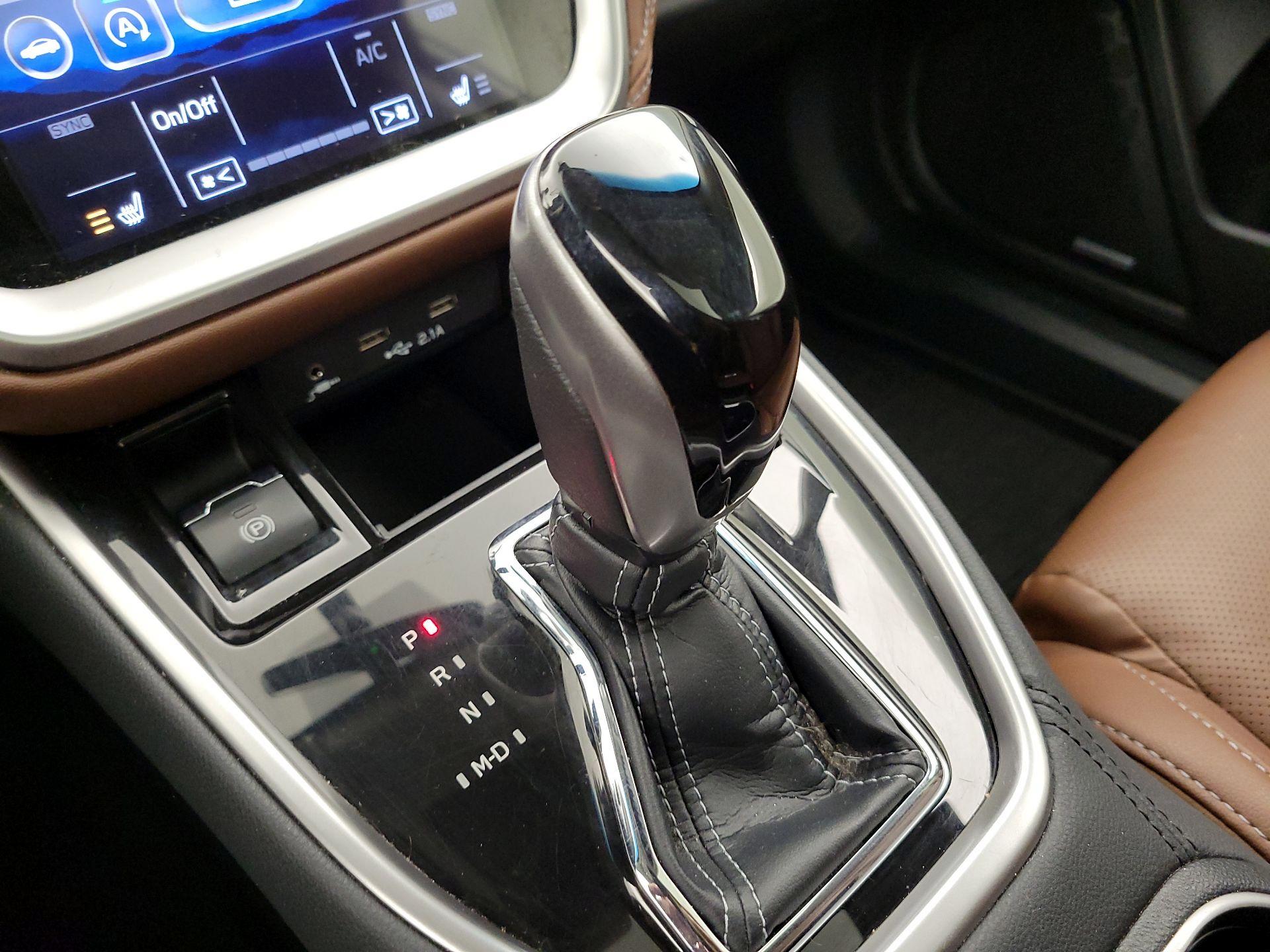 Thumbnail: 2022 Subaru Outback - 17