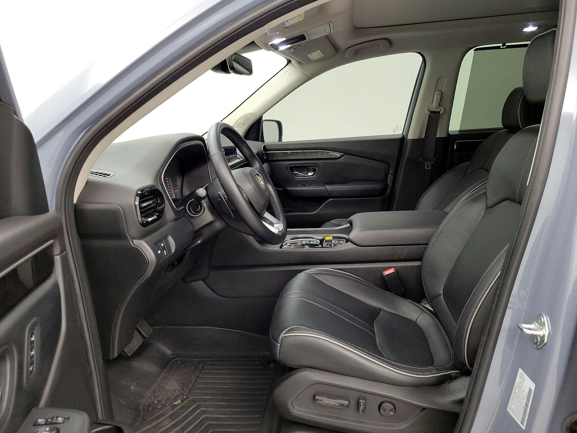 Thumbnail: 2023 Honda Pilot - 11