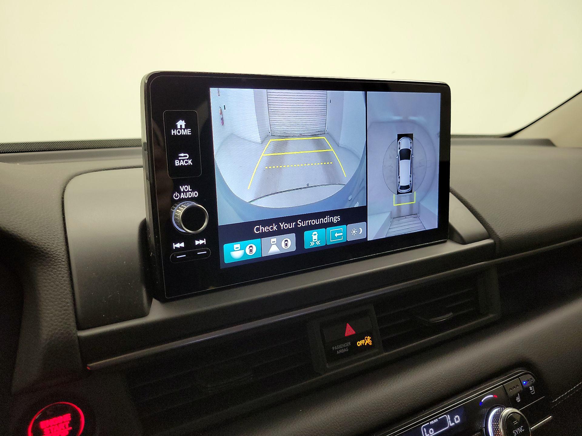 Thumbnail: 2023 Honda Pilot - 14