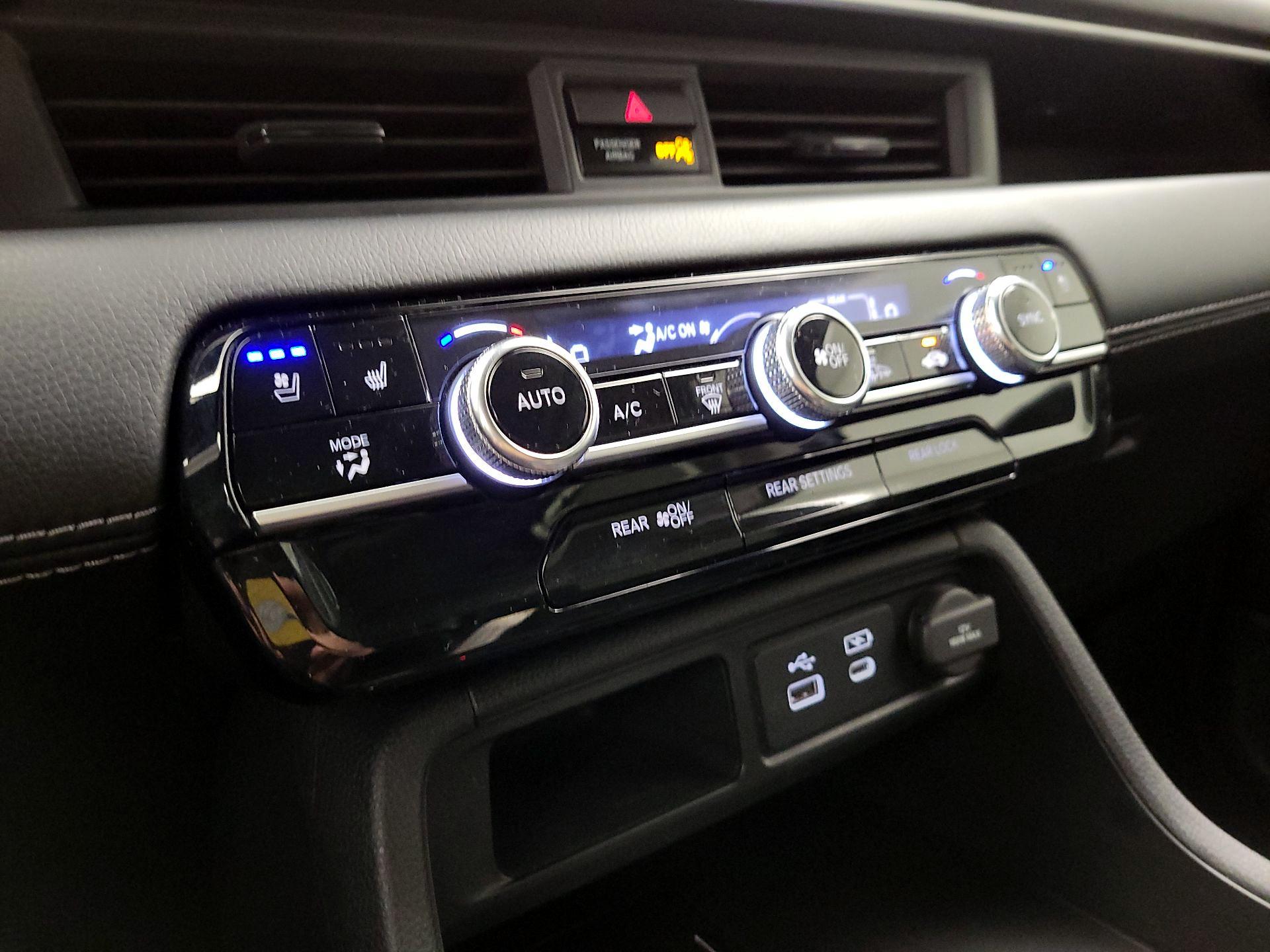 Thumbnail: 2023 Honda Pilot - 16