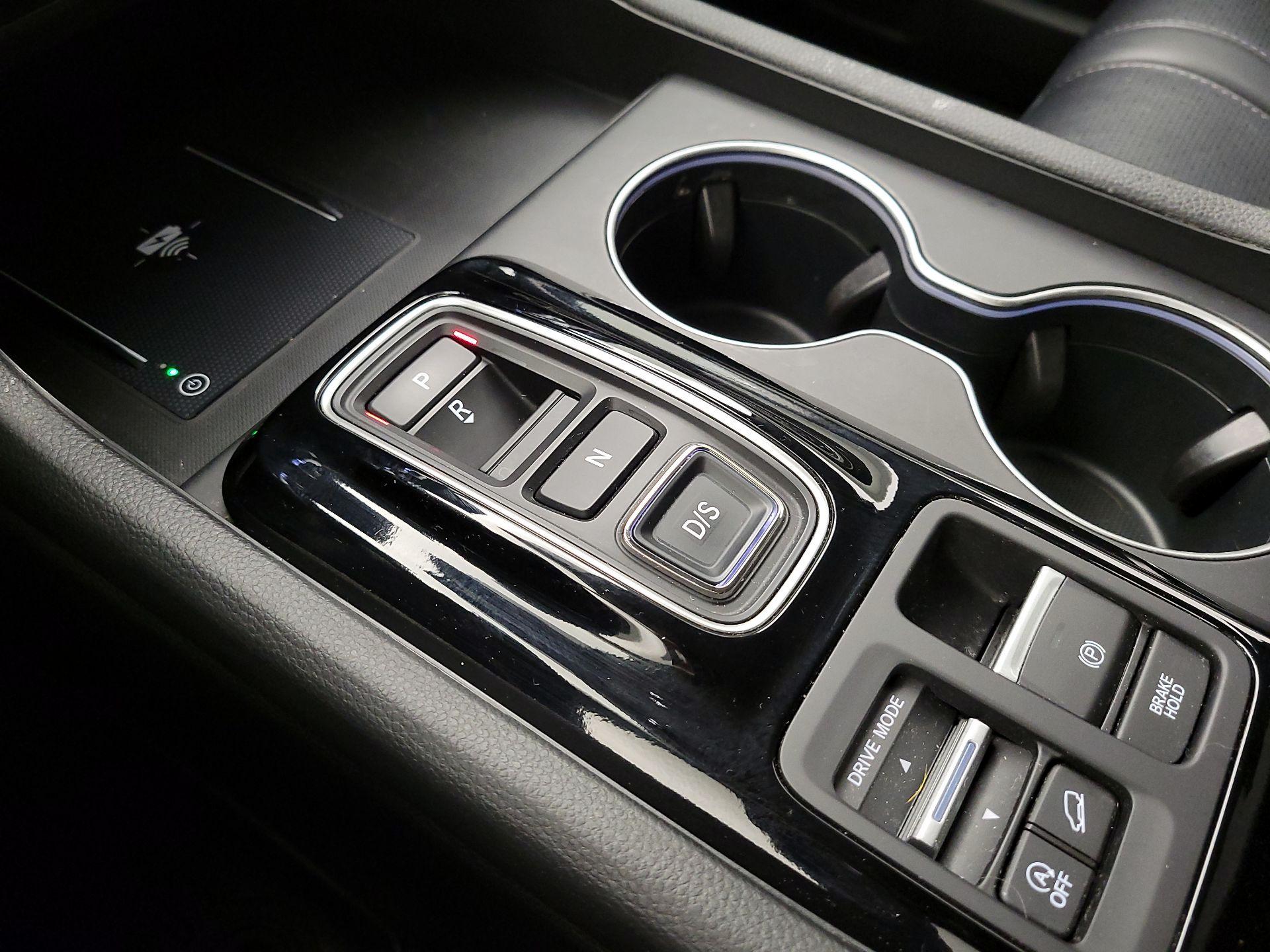 Thumbnail: 2023 Honda Pilot - 17