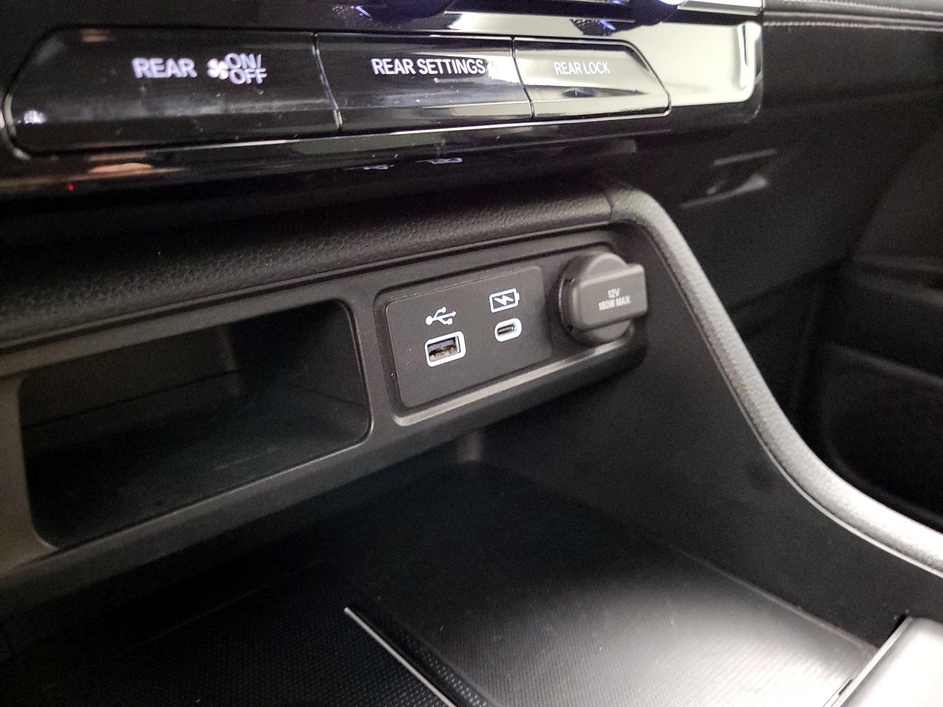 Thumbnail: 2023 Honda Pilot - 18