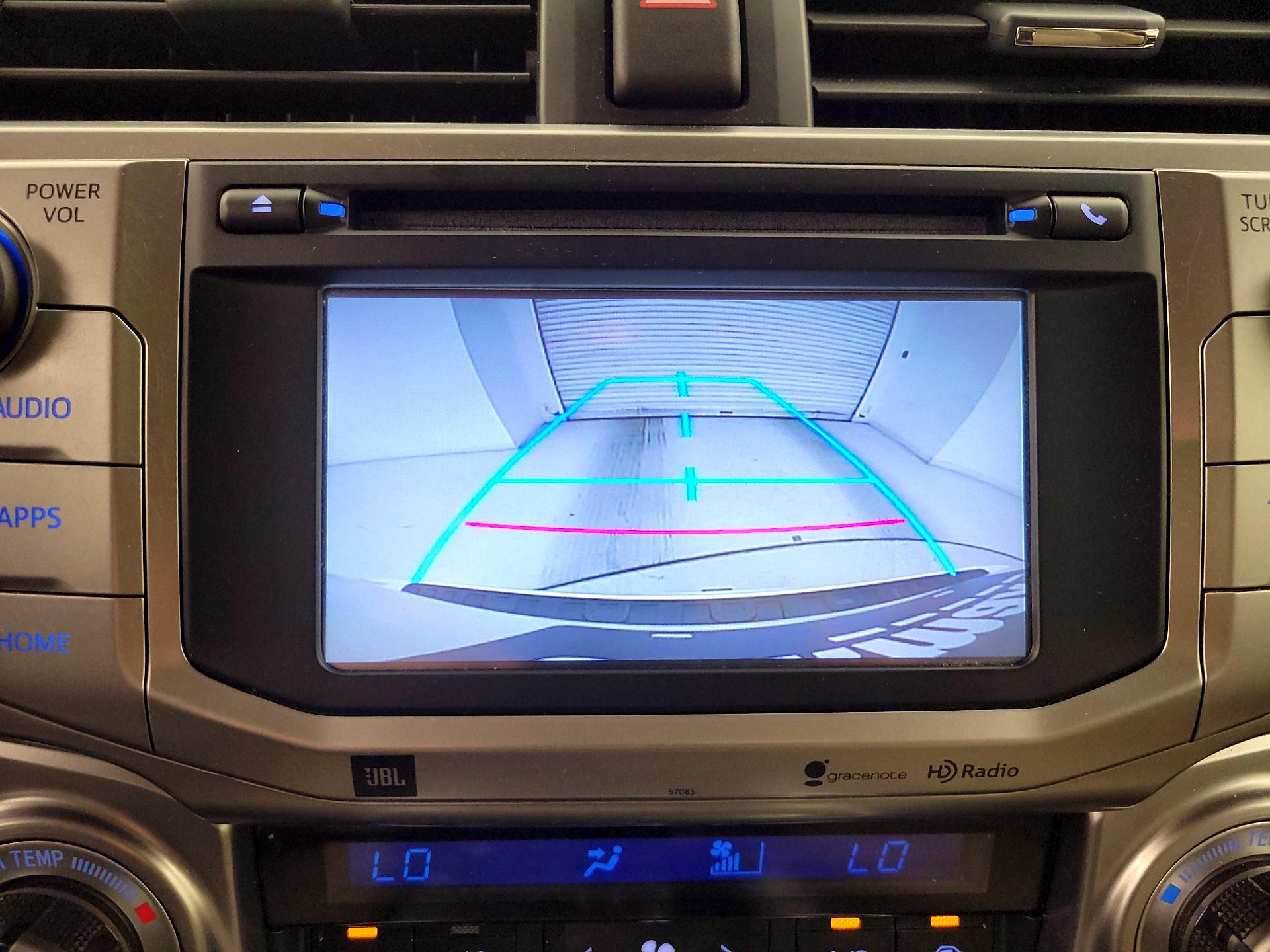 Thumbnail: 2015 Toyota 4Runner - 15