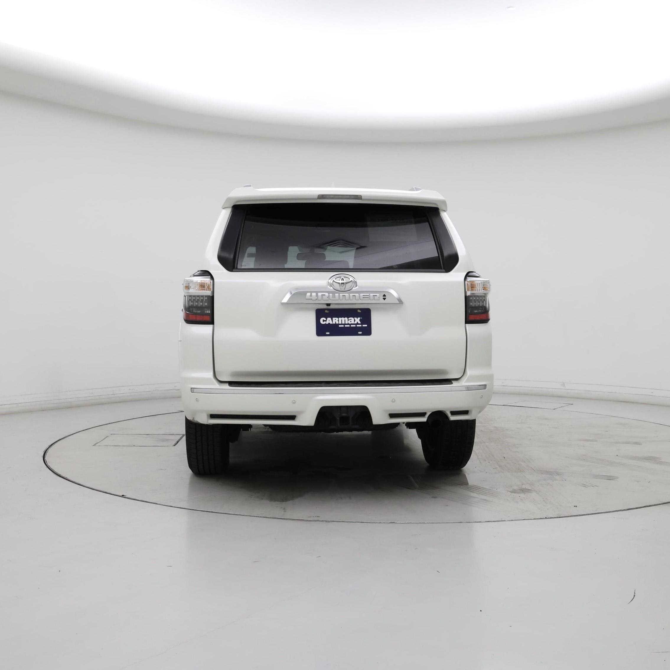 Thumbnail: 2015 Toyota 4Runner - 6