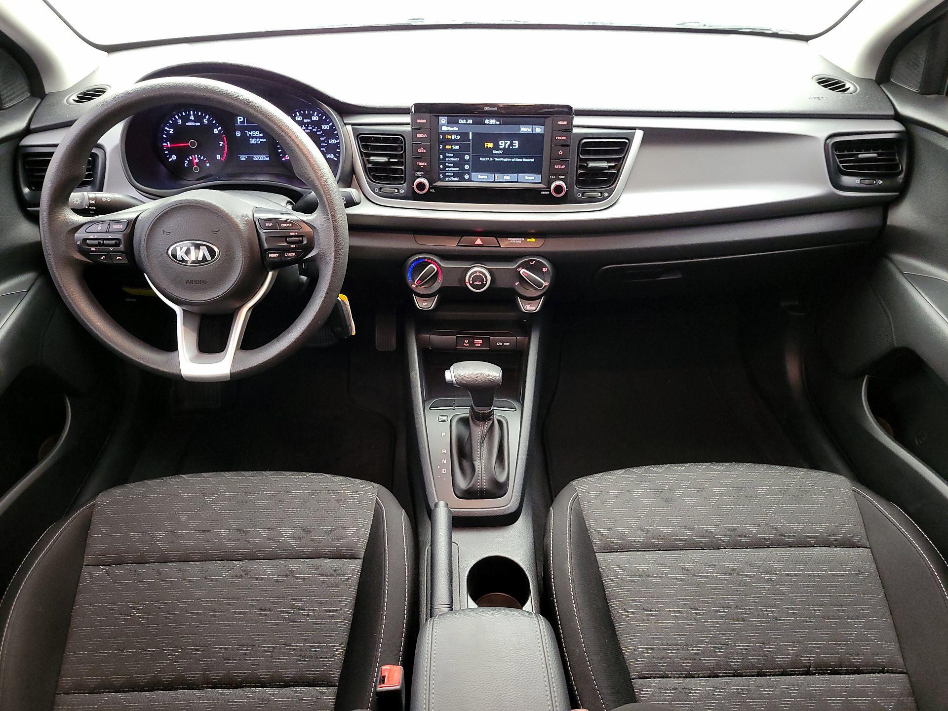 Thumbnail: 2020 Kia Rio - 9