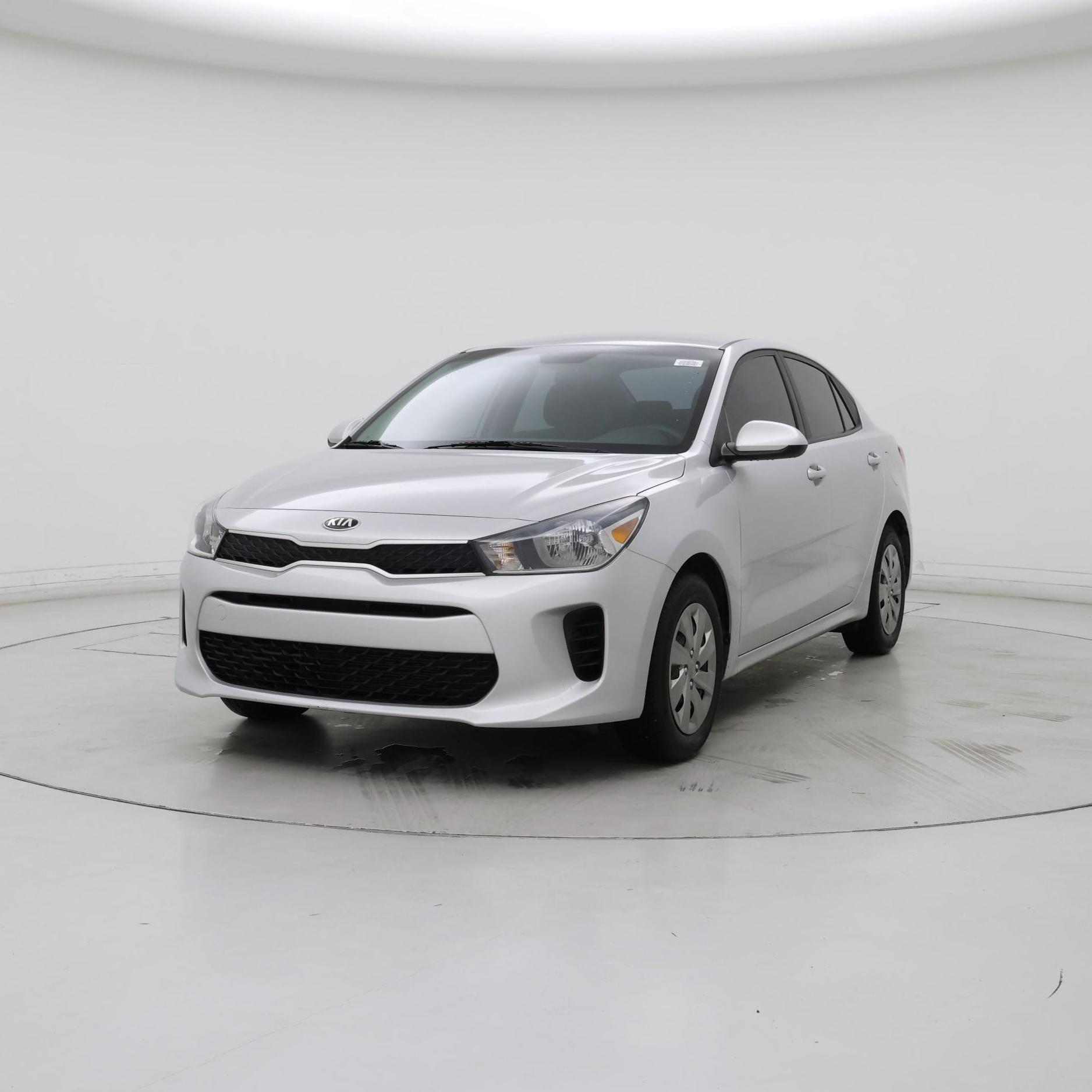 Thumbnail: 2020 Kia Rio - 4