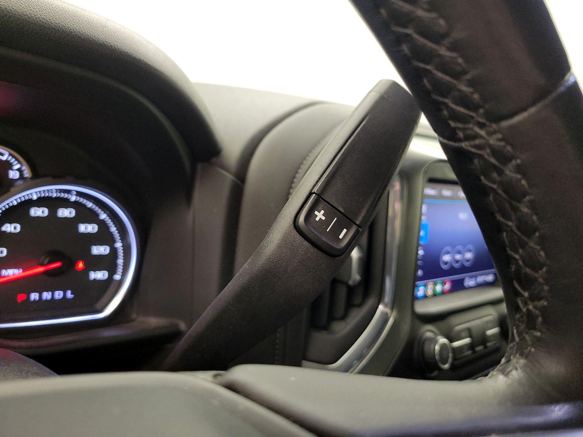 Thumbnail: 2020 Chevrolet Silverado 1500 - 17