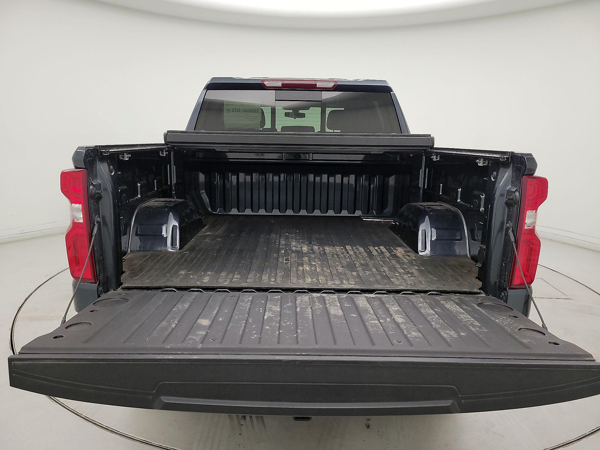 Thumbnail: 2020 Chevrolet Silverado 1500 - 20